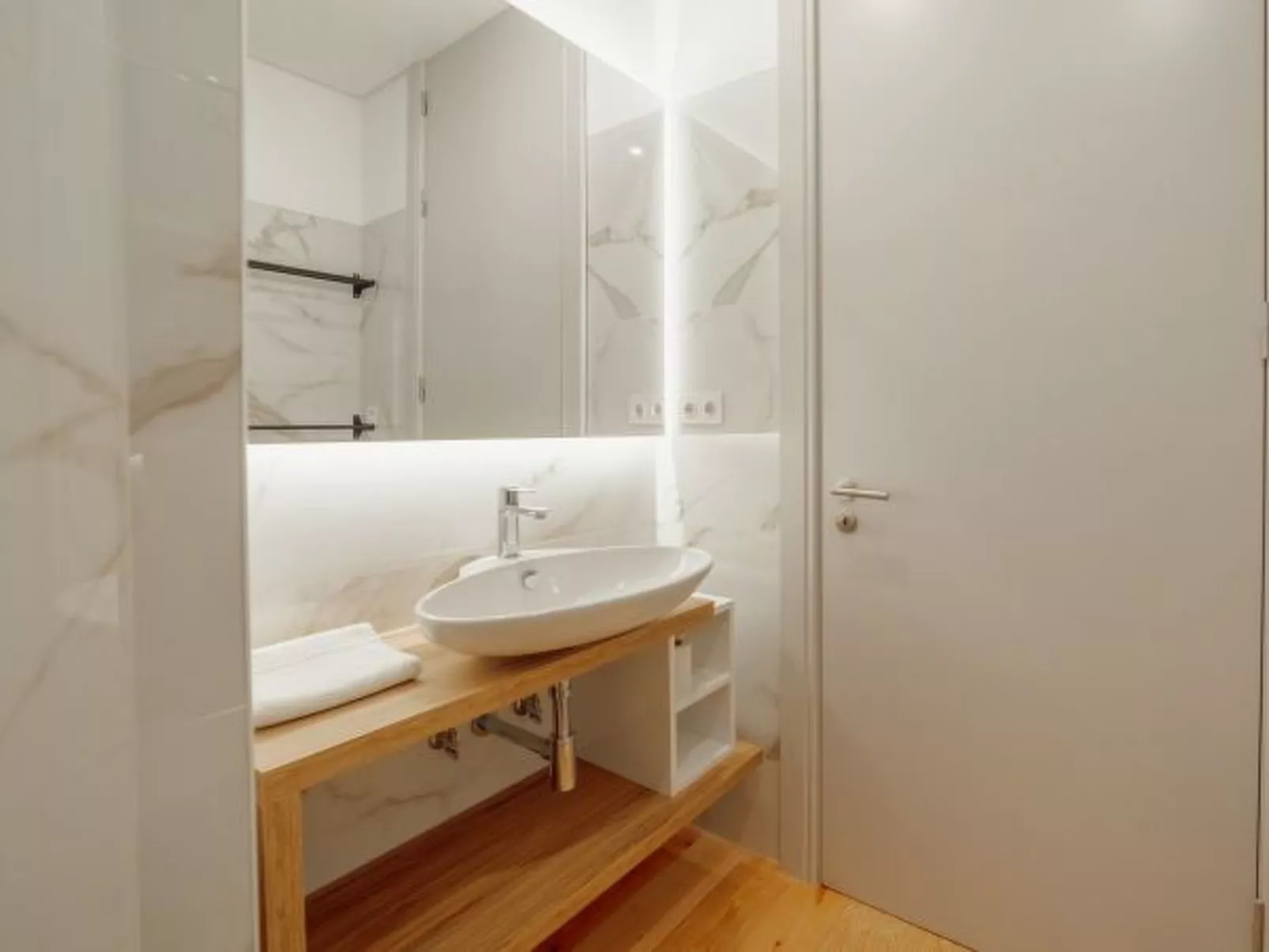 HEART OF PORTO APARTMENT E DUPLEX by VACATIONY - Dedans