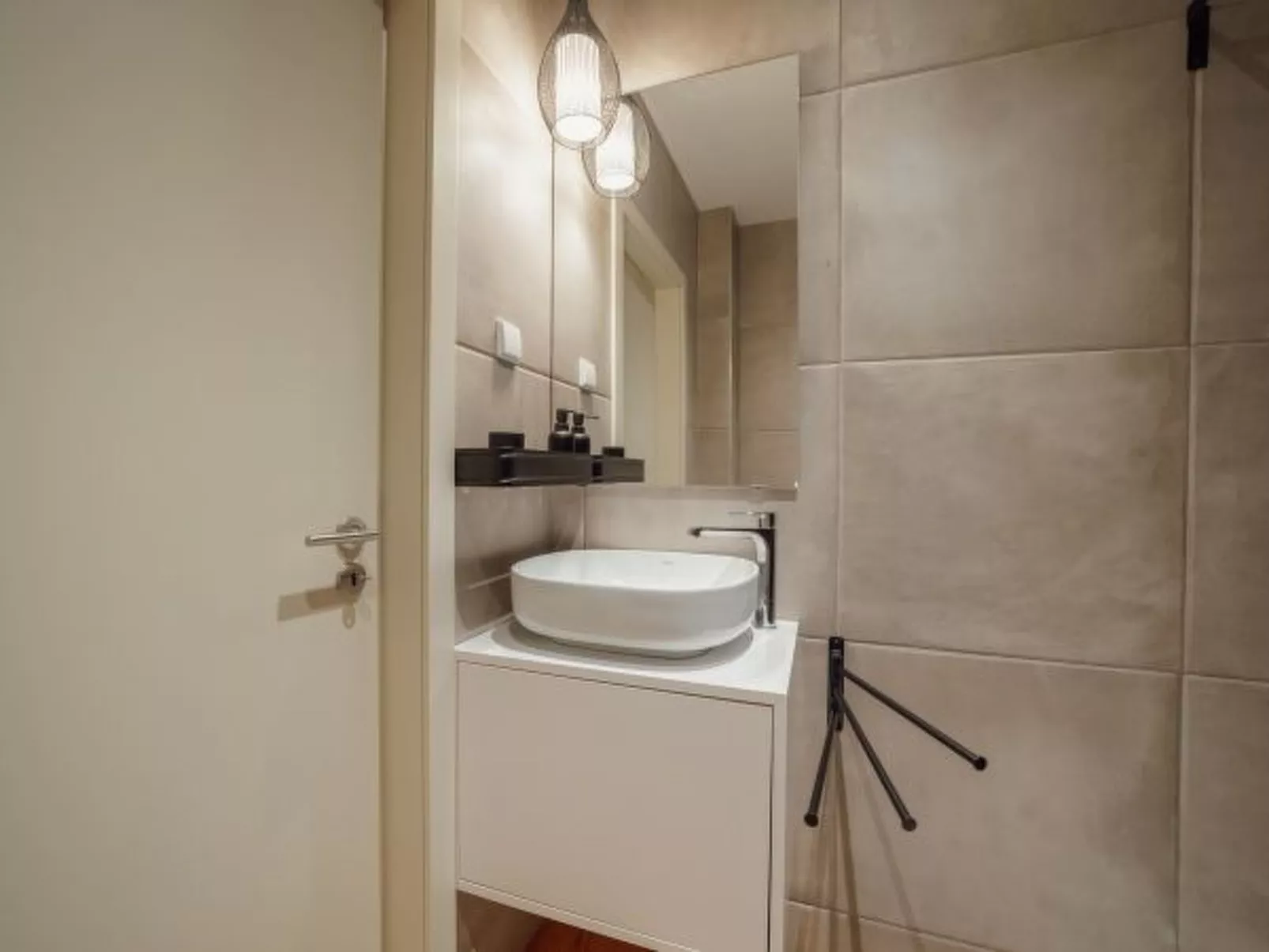 24 AGOSTO AMAZING TRIPLEX by VACATIONY - Inside