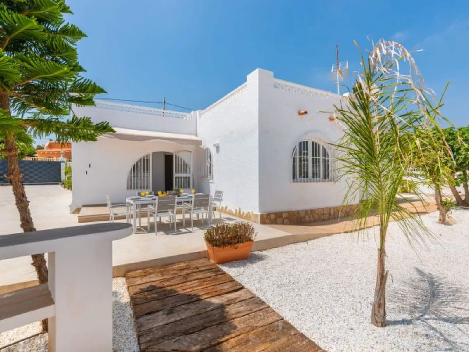 Villa Amanecer - Plus - Image-tags.info