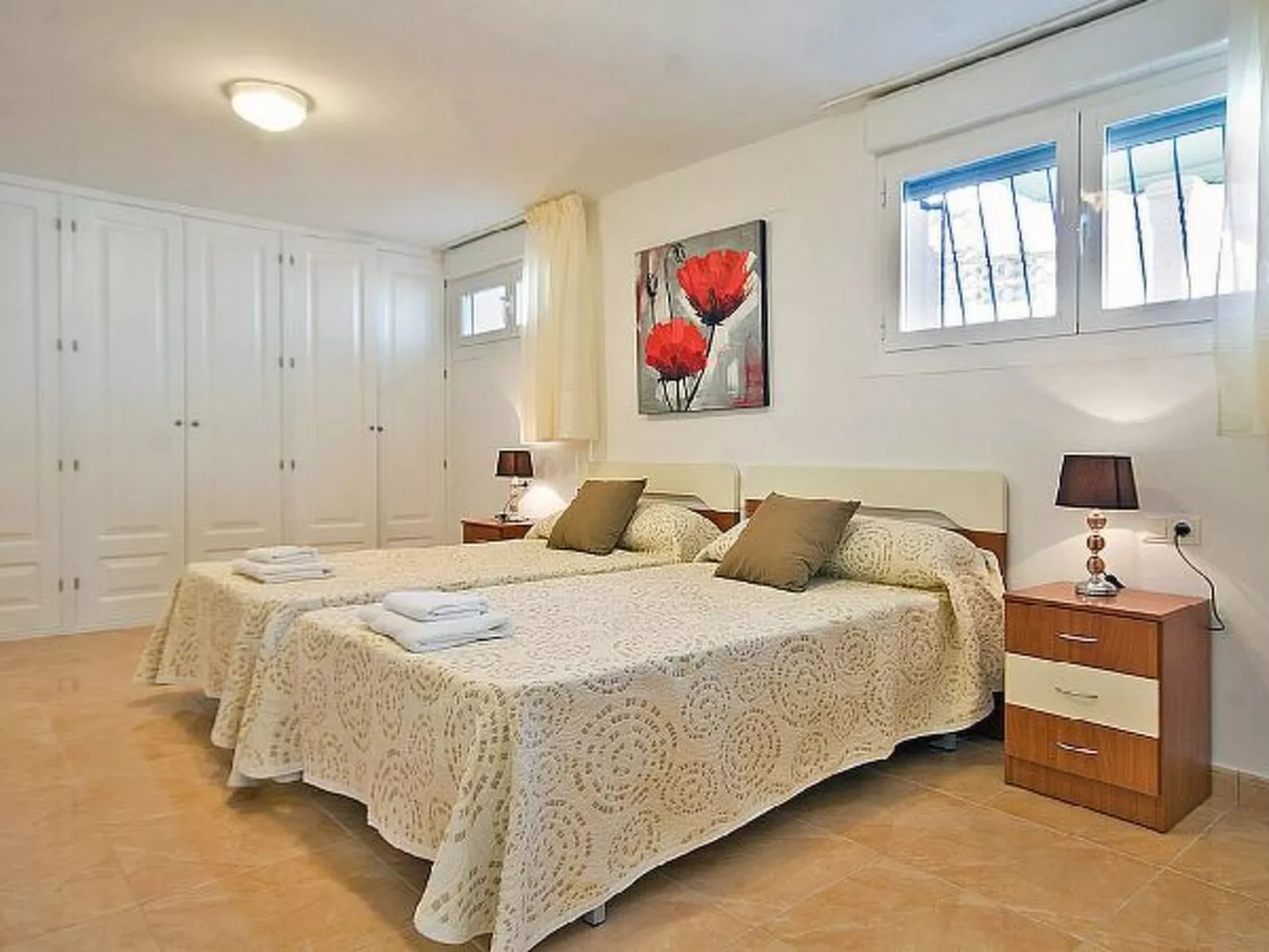 Villa Calalga - PlusHolidays - Image-tags.info