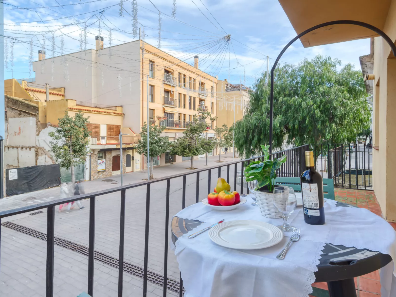 Centro peatonal Roses - Outside