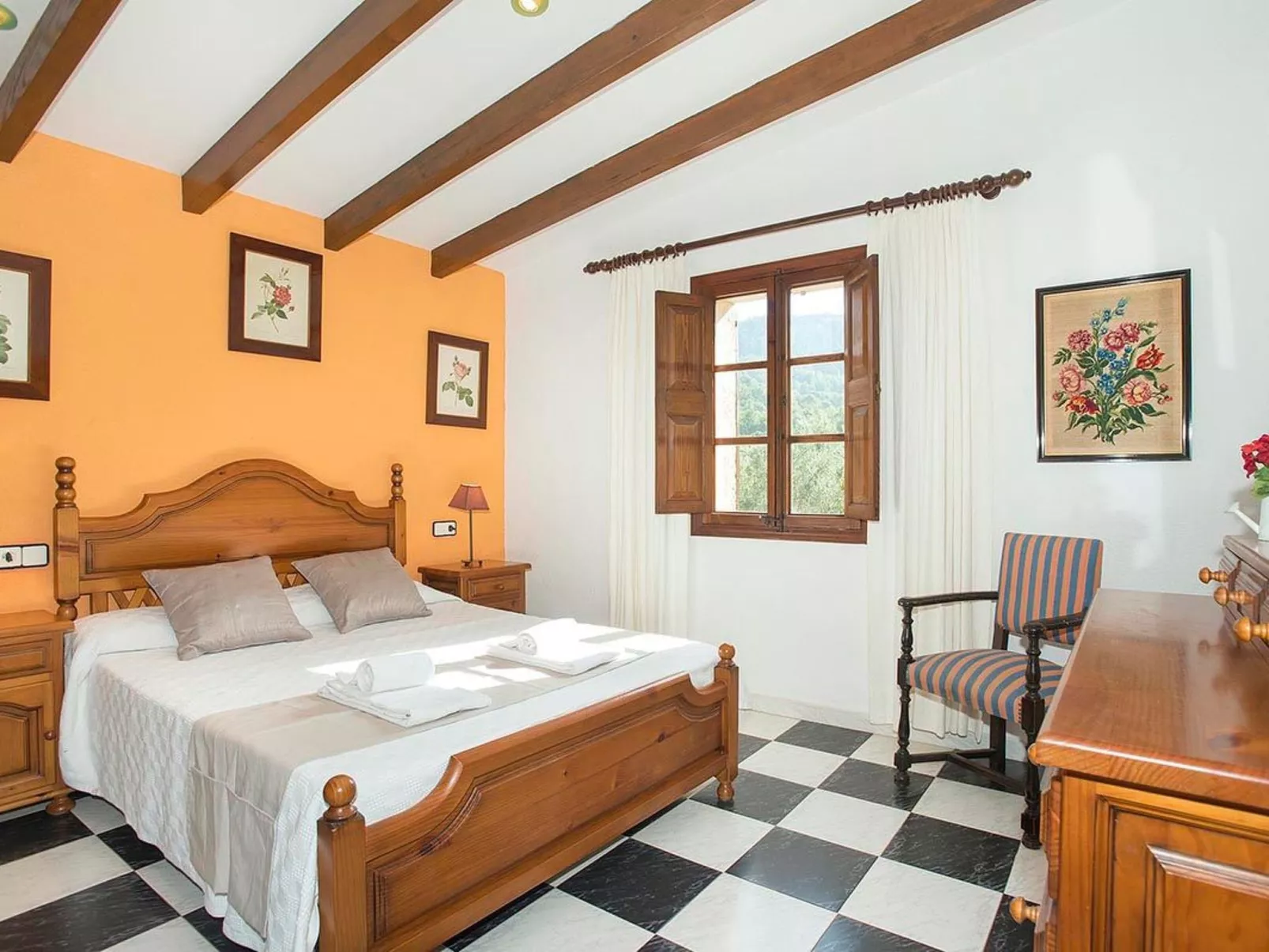 Impresionate Villa para 12 , Cala San Vicente - Dedans