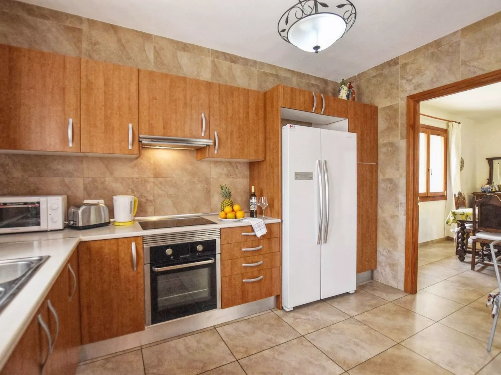 Schönes Landhaus mit Panoramablick auf die Berge - Dedans