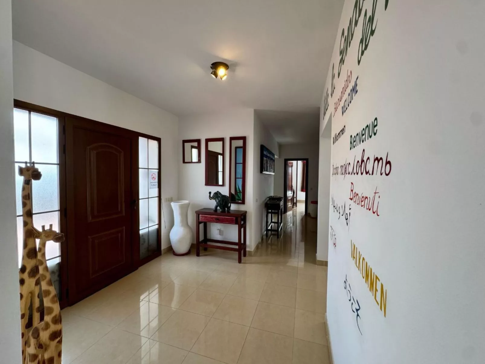 Villa mit privatem Pool - Draußen