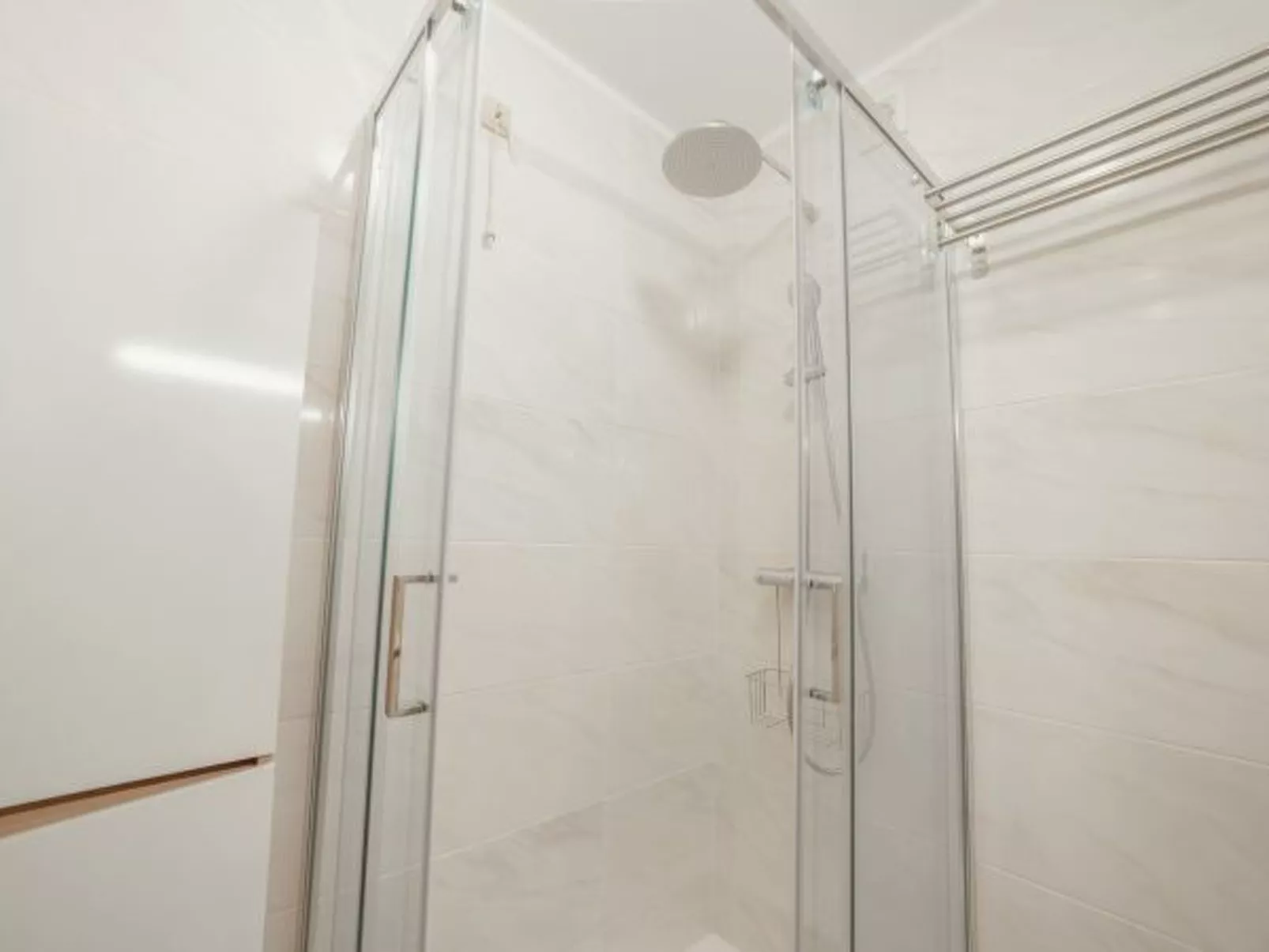 ESPINHO MODERN 3 BEDROOM APARTMENT by VACATIONY - Drinnen