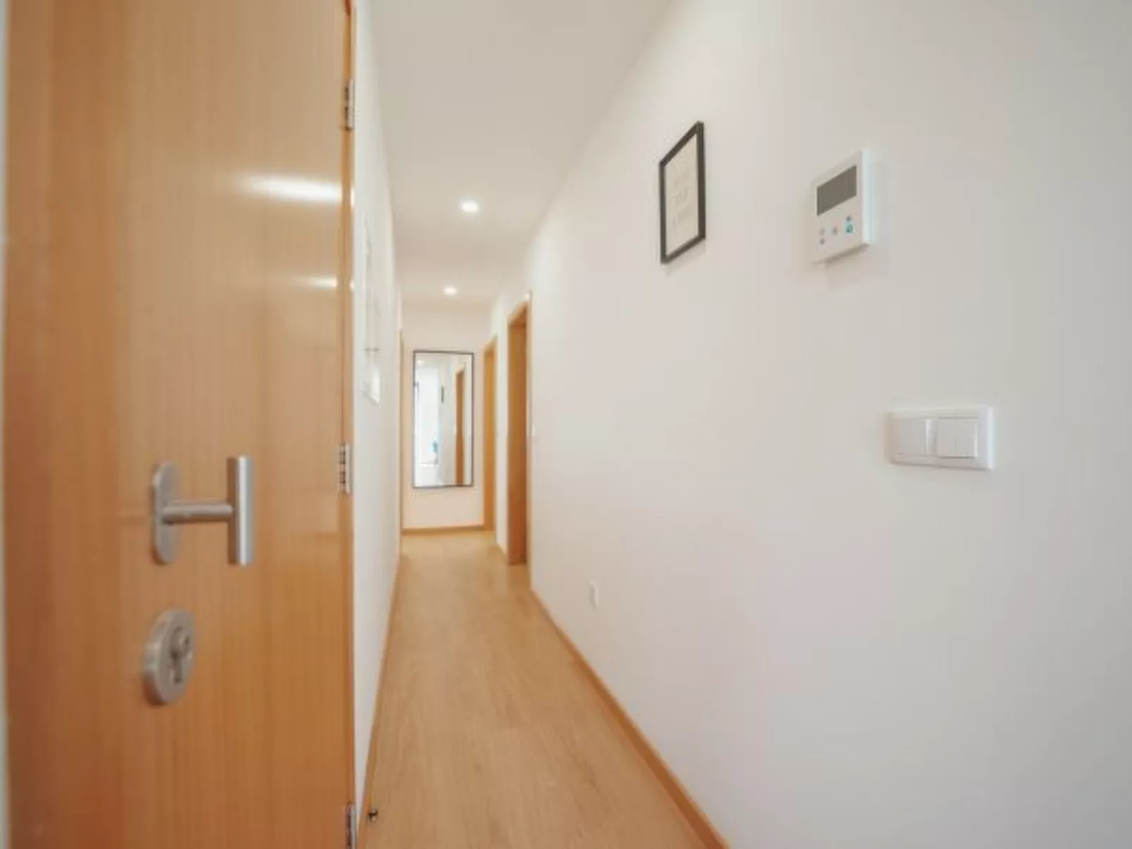 MODERN & STYLISH APARTMENT I by VACATIONY - Inside