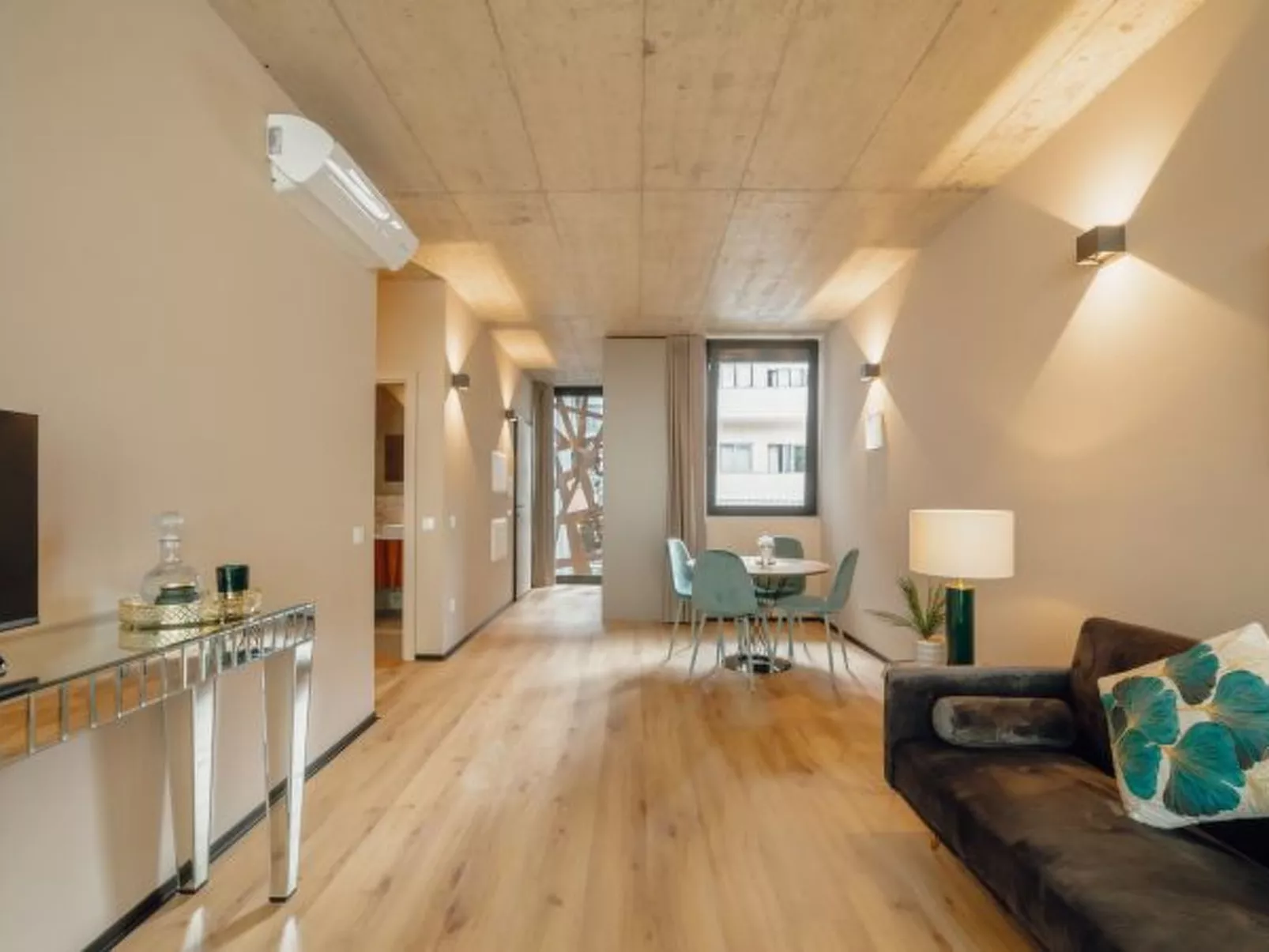 CITY CENTER PREMIUM with GARAGE by VACATIONY - Inside