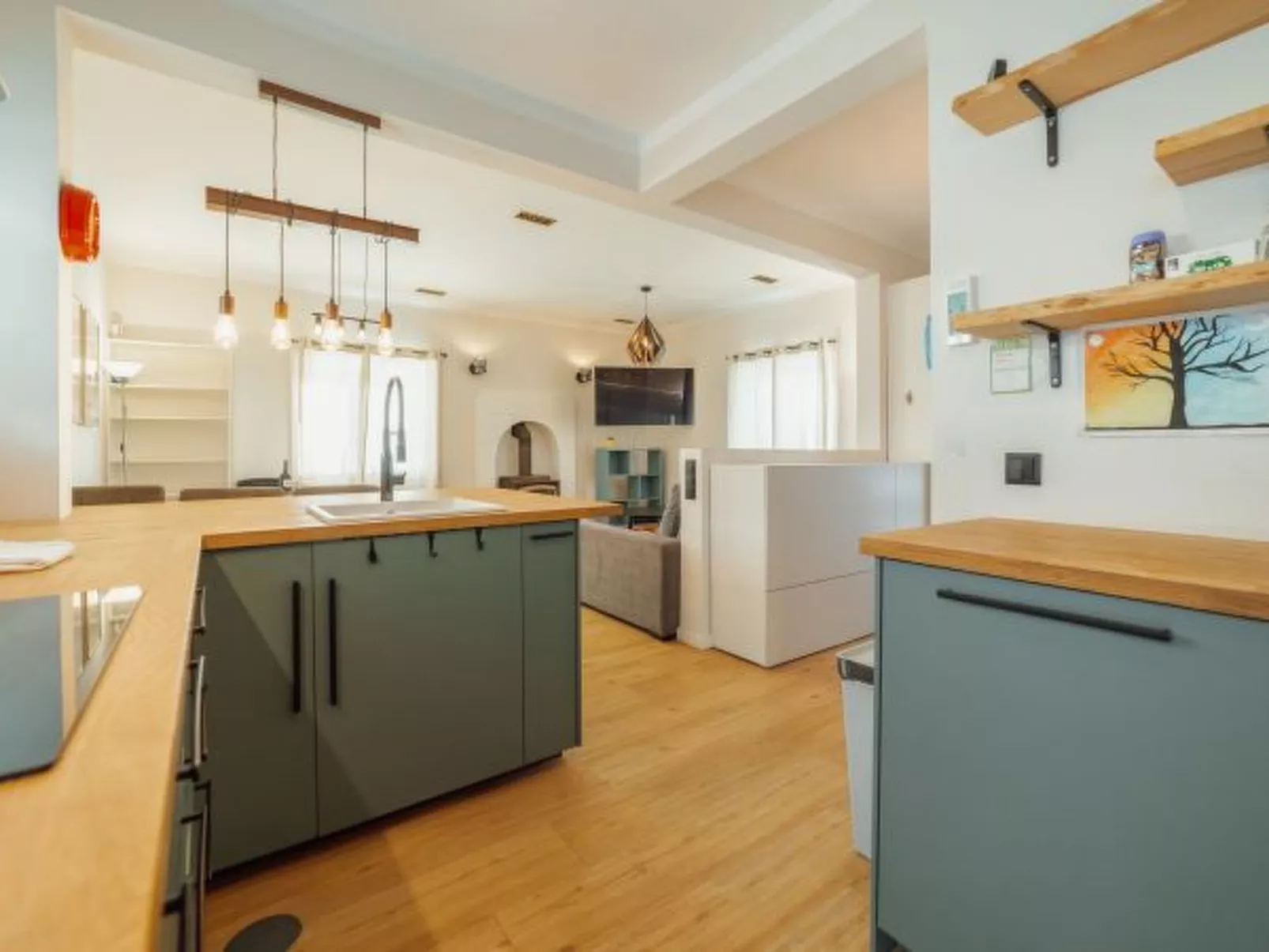 CASA DAS ORQUIDEAS by VACATIONY - Inside