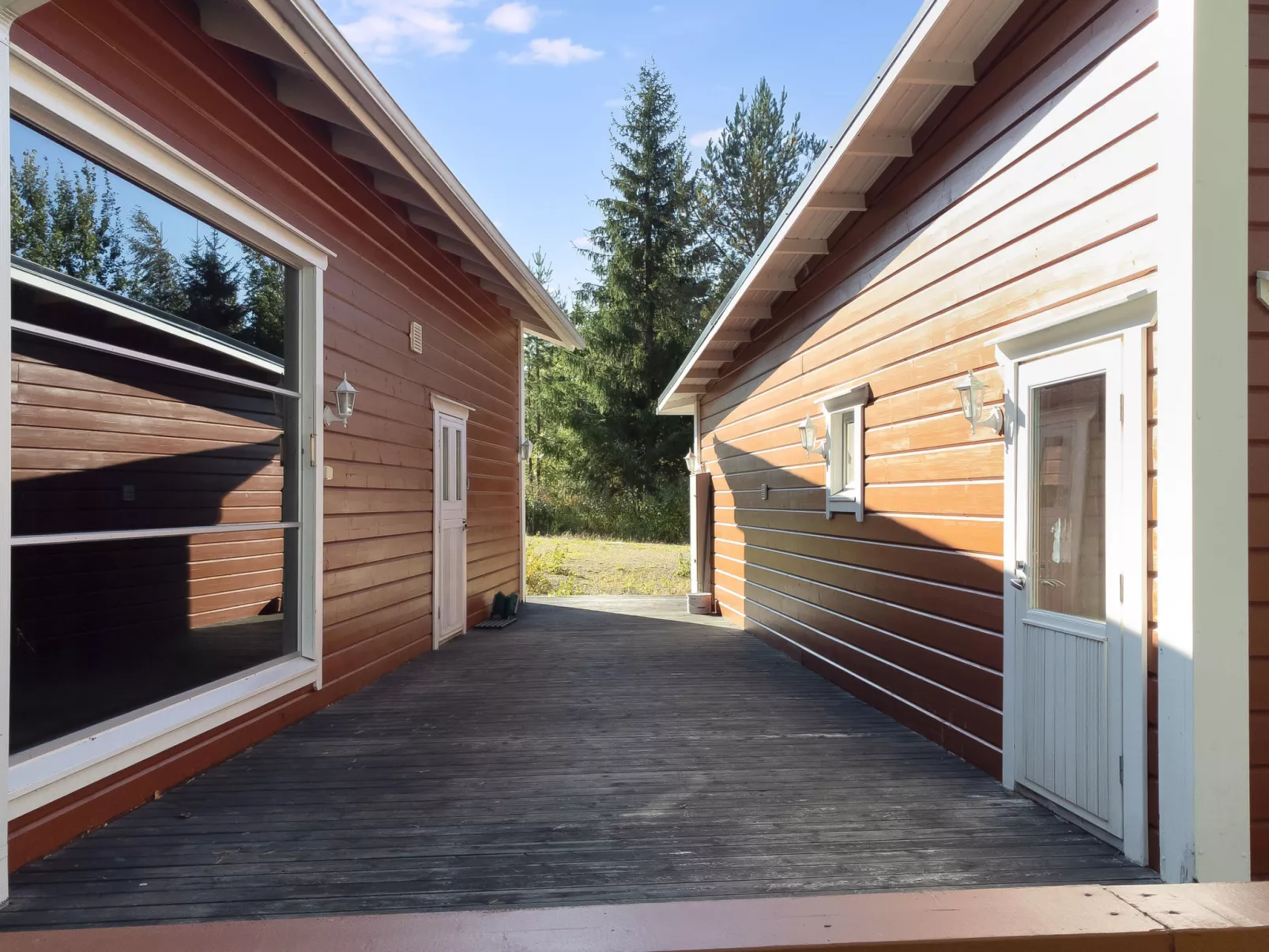 Tiirinniemi 27 a - Inside