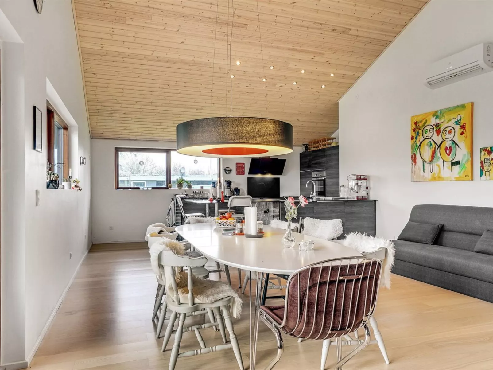 "Orm" - 550m to the fjord - Inside