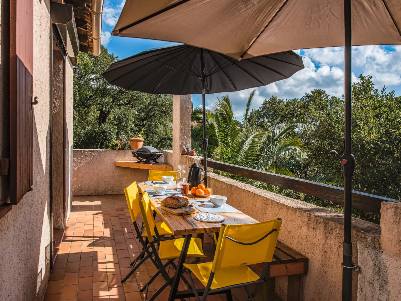 La Planquette - Outside