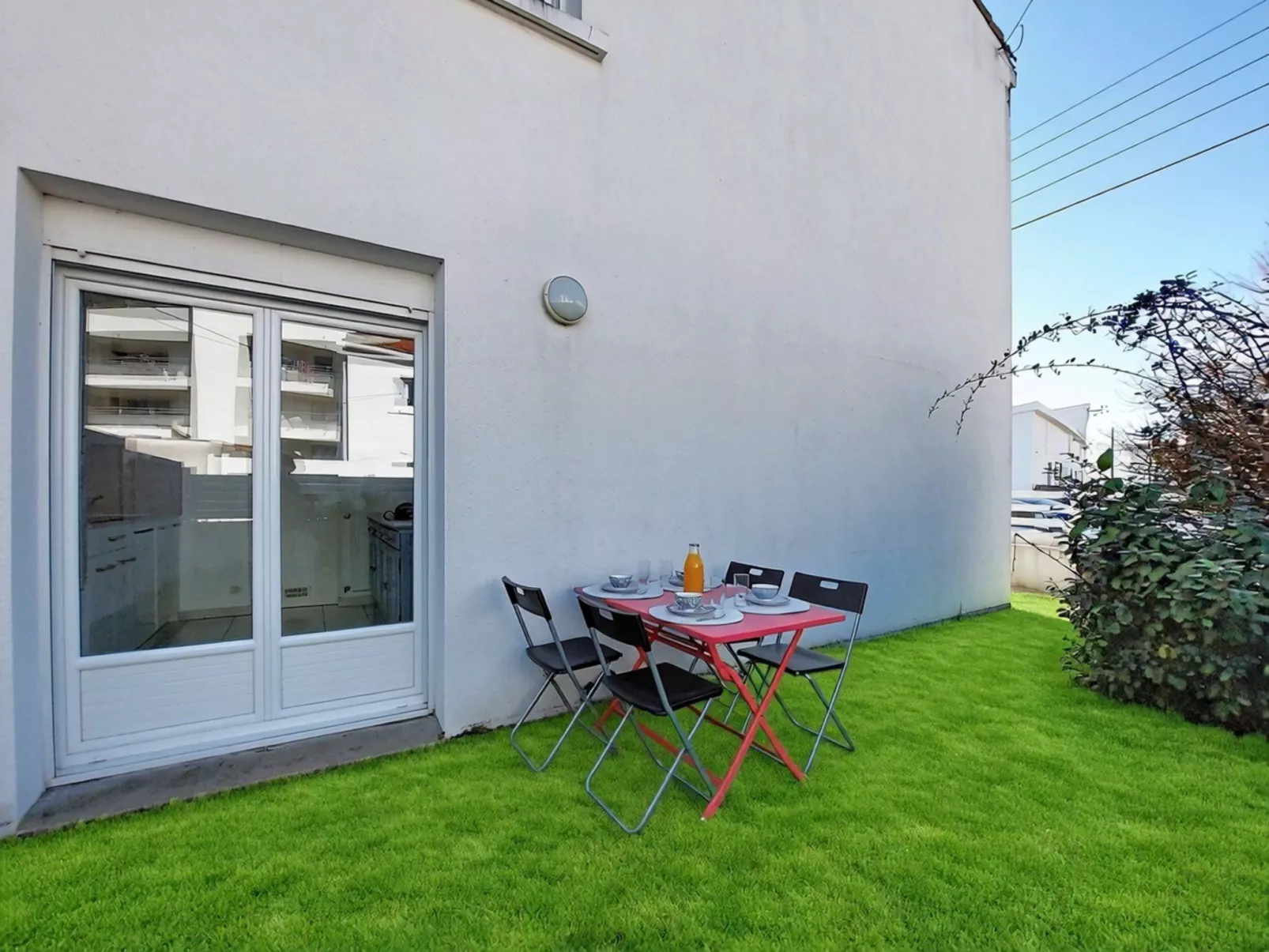 Les Sables - Draußen