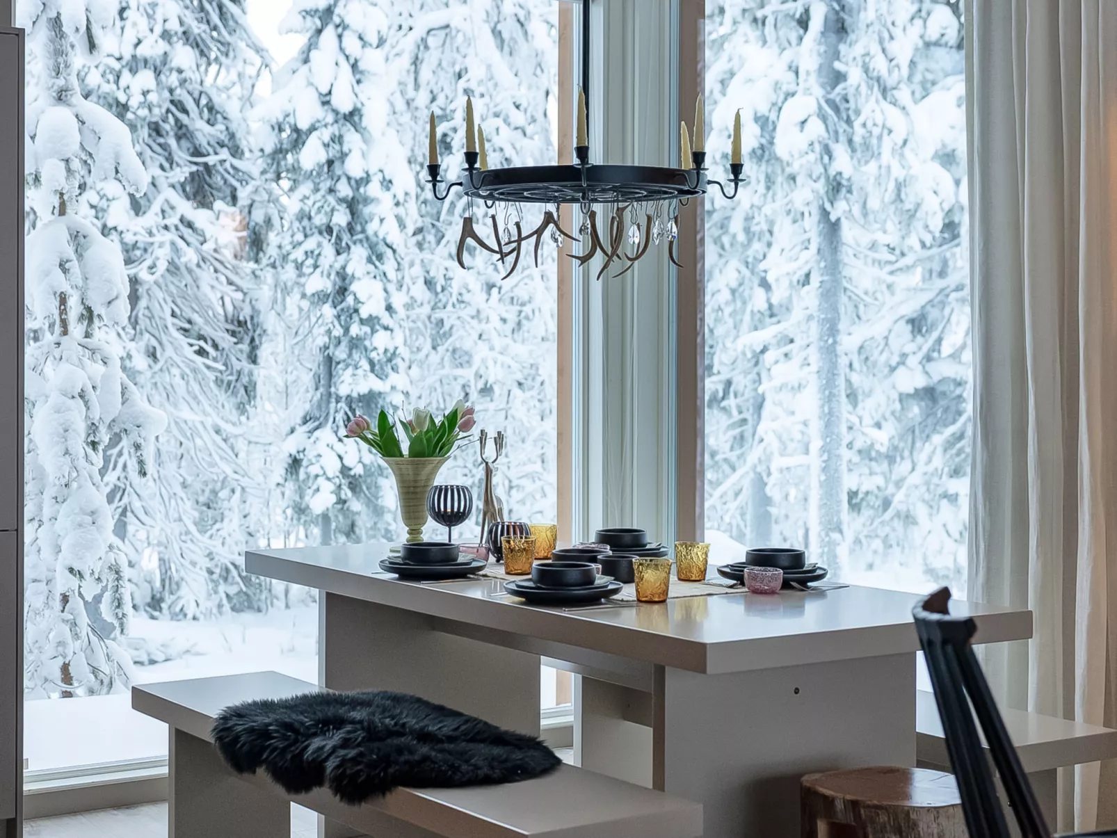 Loma-saaga 3 - Dedans