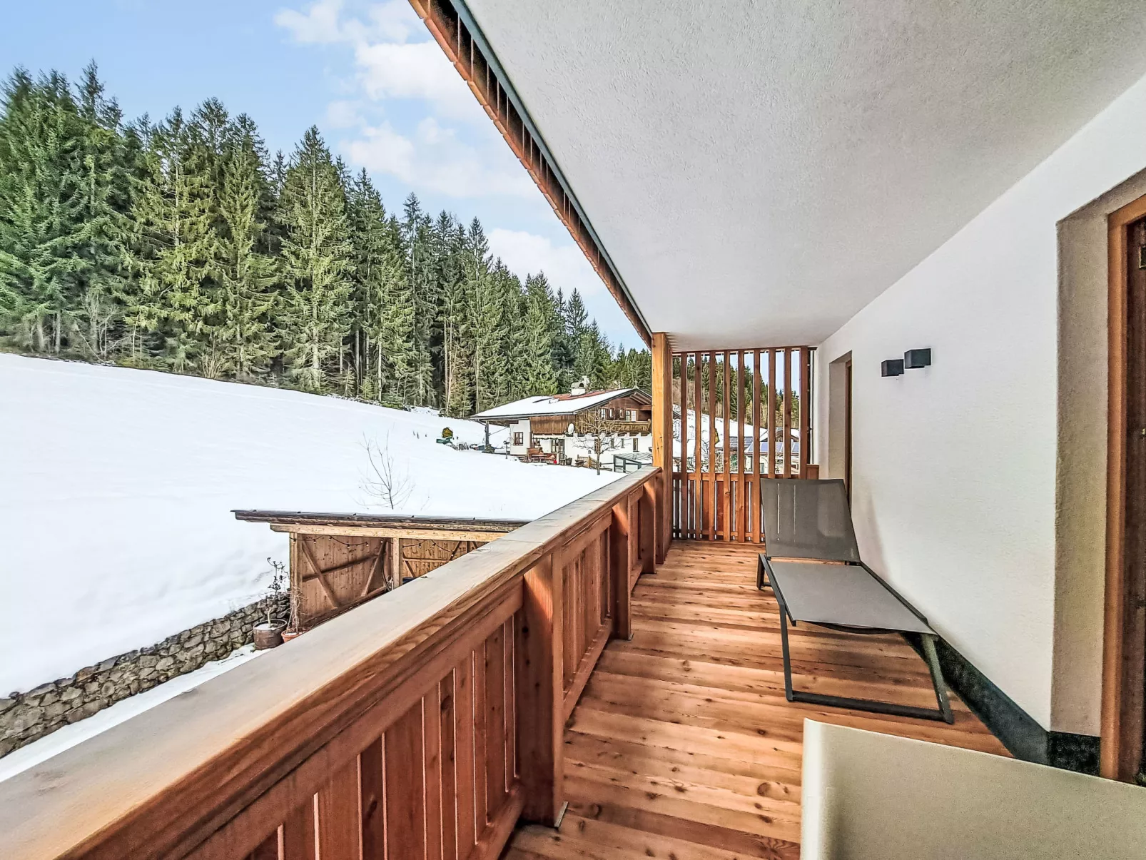 Aparthotel Iris - Draußen