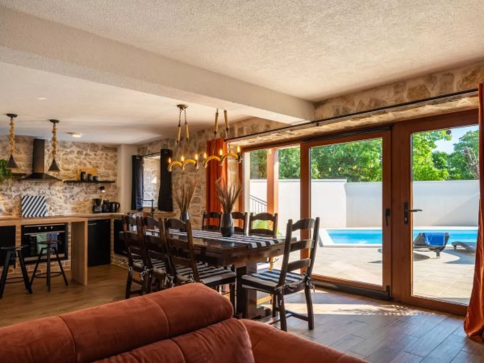 Villa Miandri with heated pool - Image-tags.info