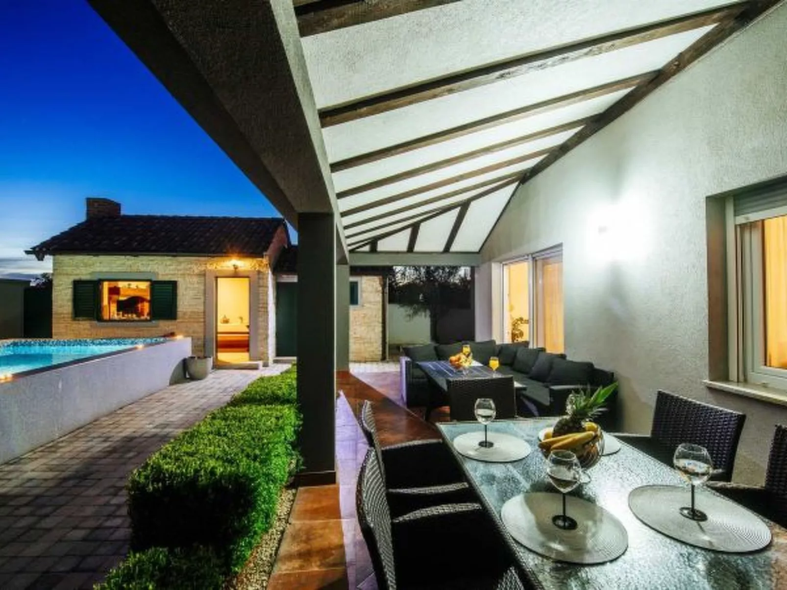 Villa Enna with heated pool - Image-tags.info