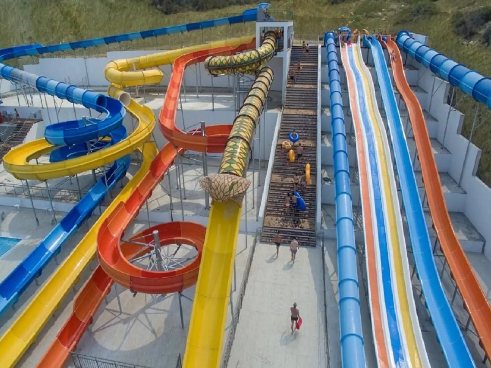 Villa "Meerblick" mit Infinity-Pool - Draußen