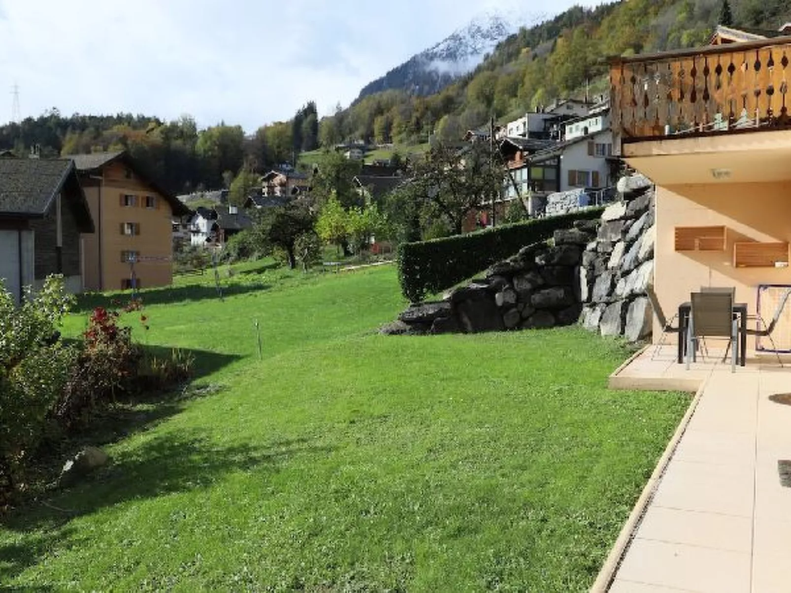 Petit Nid Douillet au Coeur de Salvan - Dehors