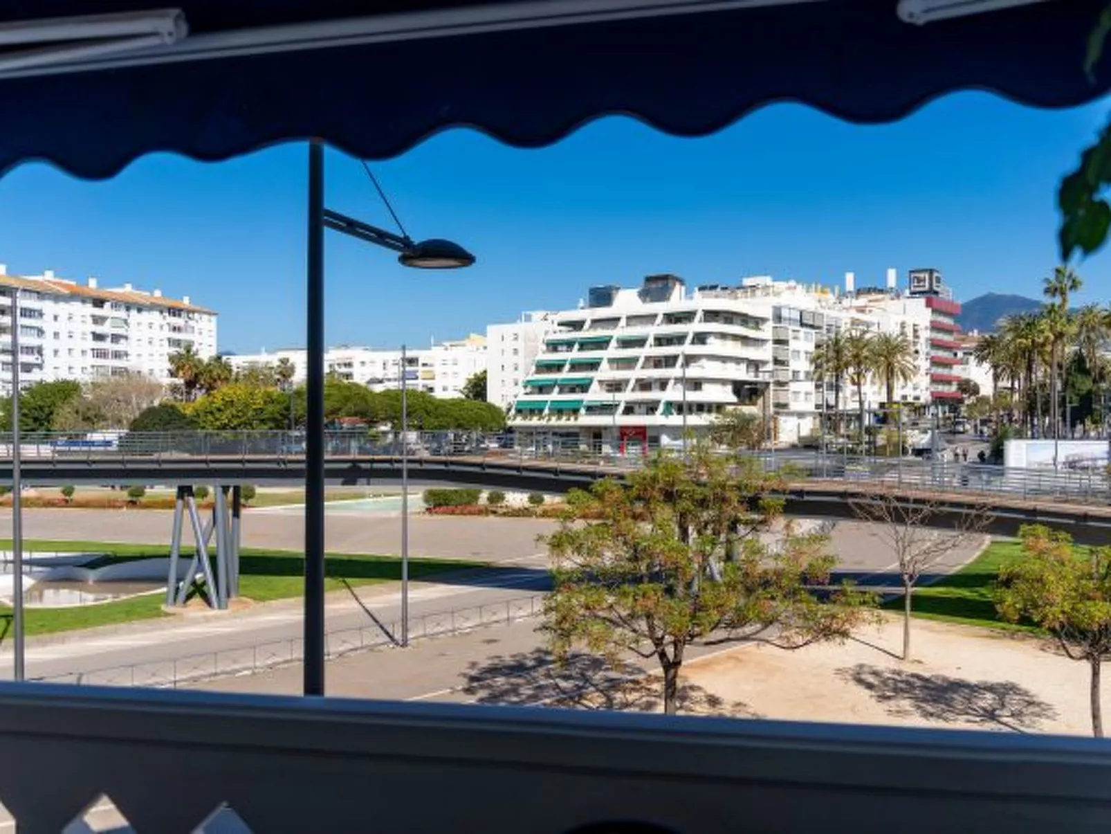 San Pedro del Mar - Image-tags.info