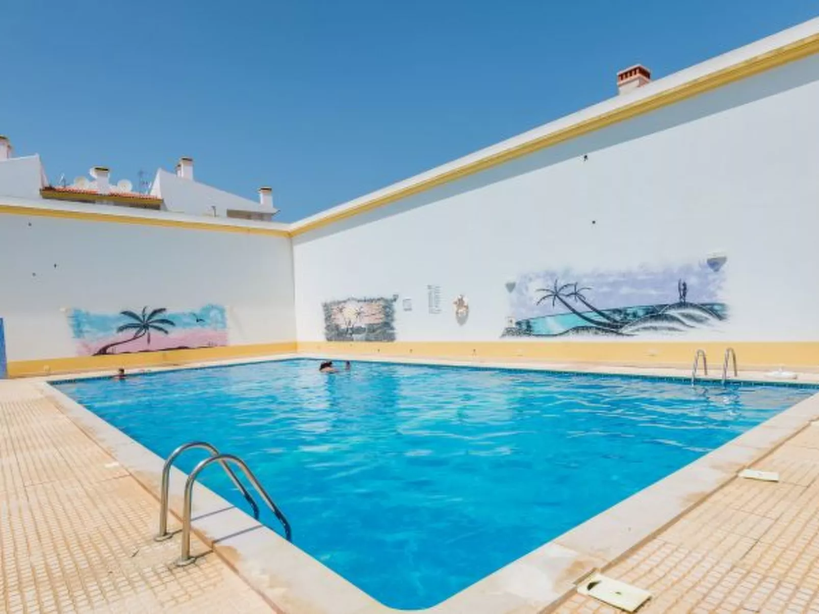 Alfamar Apartment at Praia da Falesia - Outside