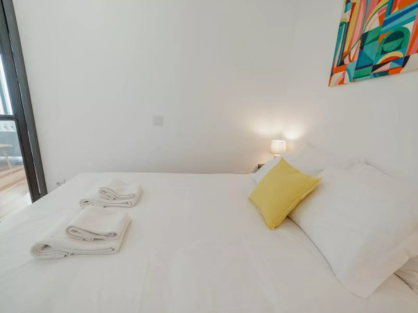 COURTYARD OPORTO DESIGN APARTMENT E - Inside