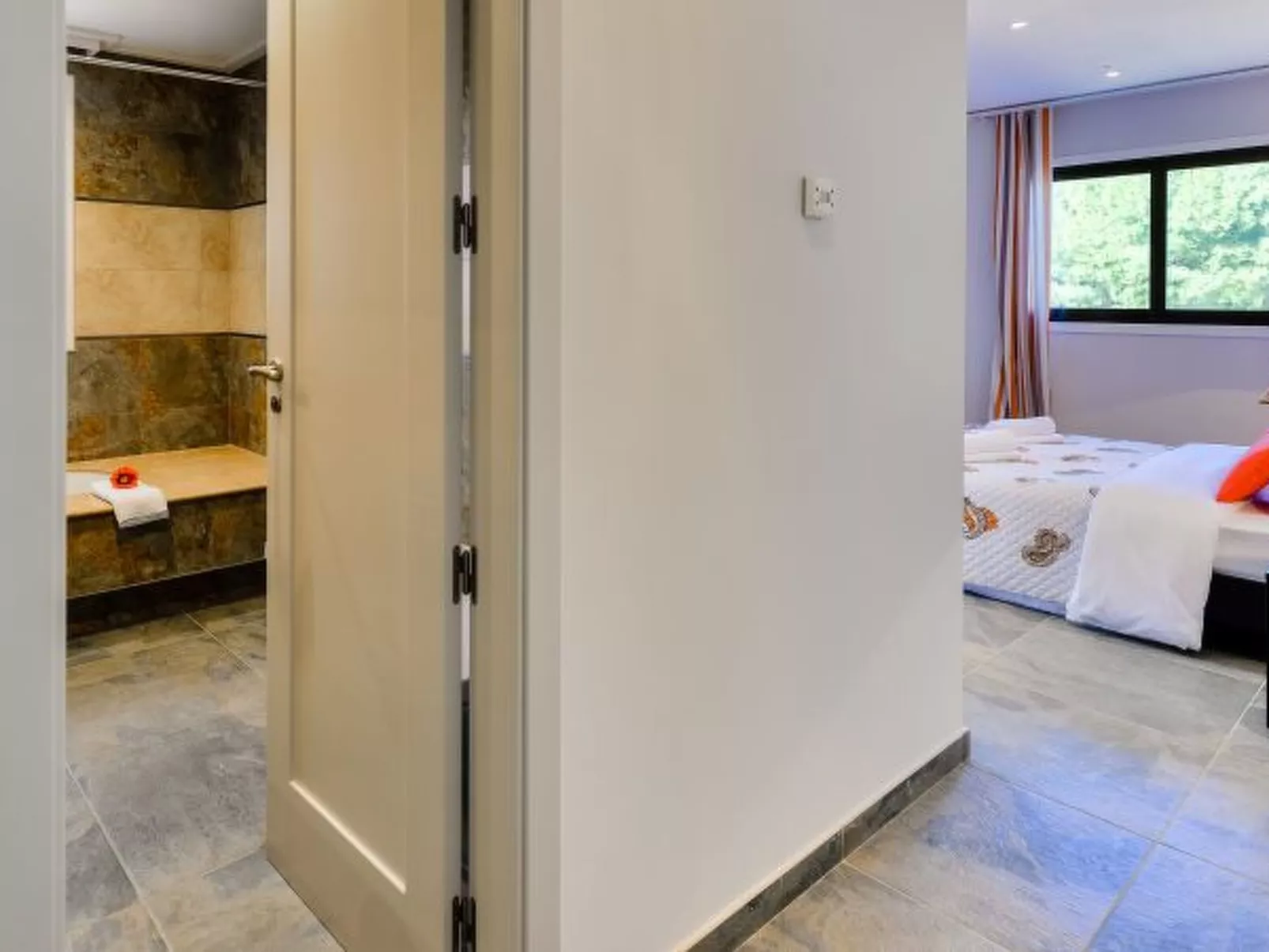 Falesia Beach A - Inside