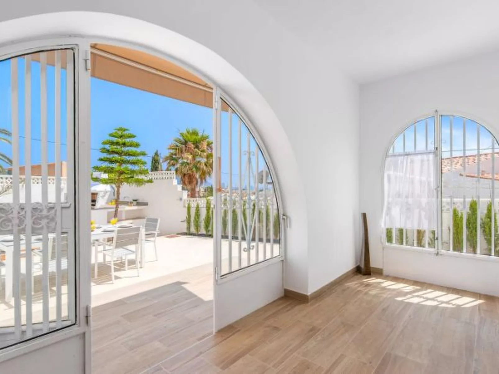 Villa Amanecer - Plus - Image-tags.info