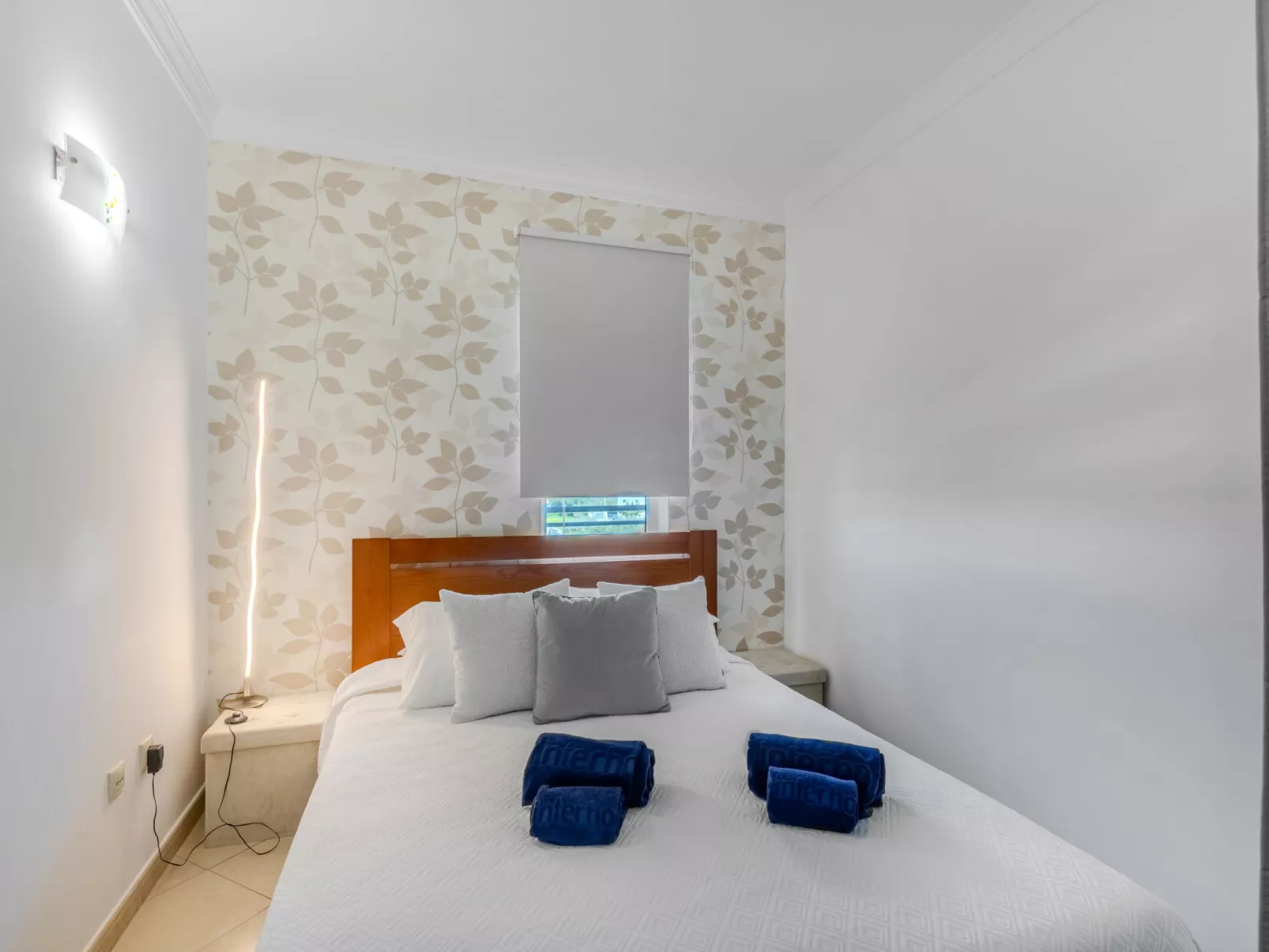 Cristina Inn - Inside