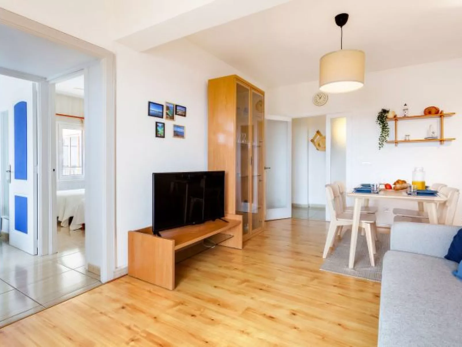 La Ola Beach House - Image-tags.info