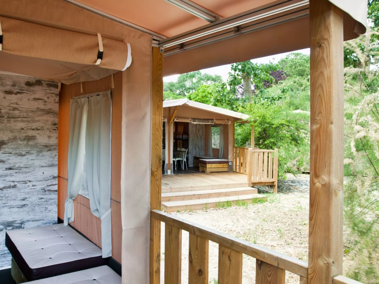 Safari-Lodge-Zelt in Castiglione della Pescaia - Inside