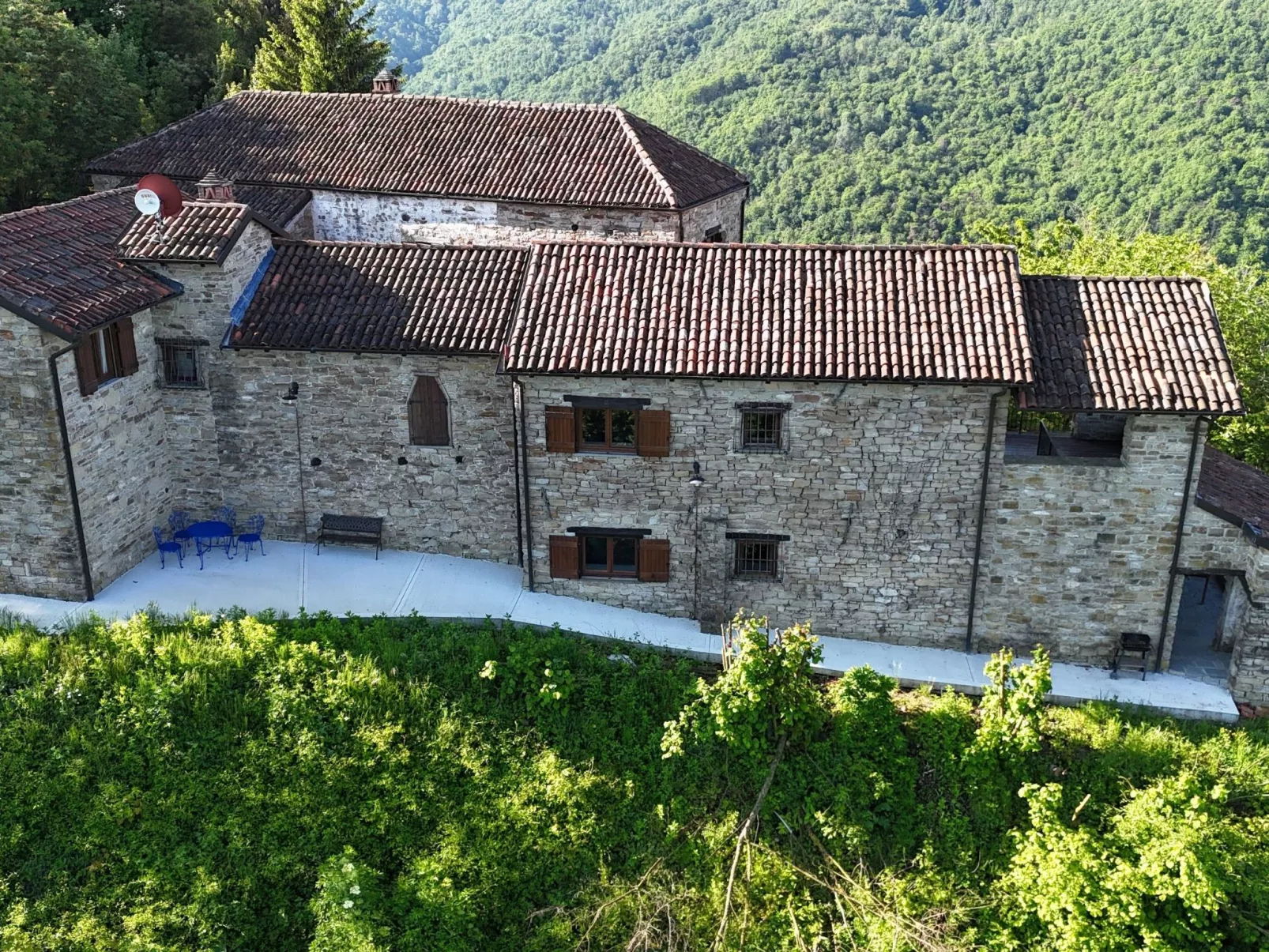 Rustikales und charmantes Doppelzimmer "Olmo Gentile" - Outside