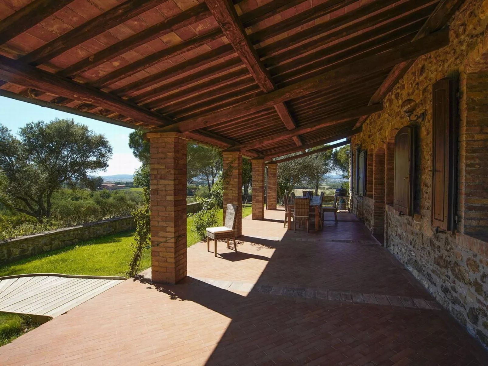 Sommer "Villa La Pierotta" - Outside