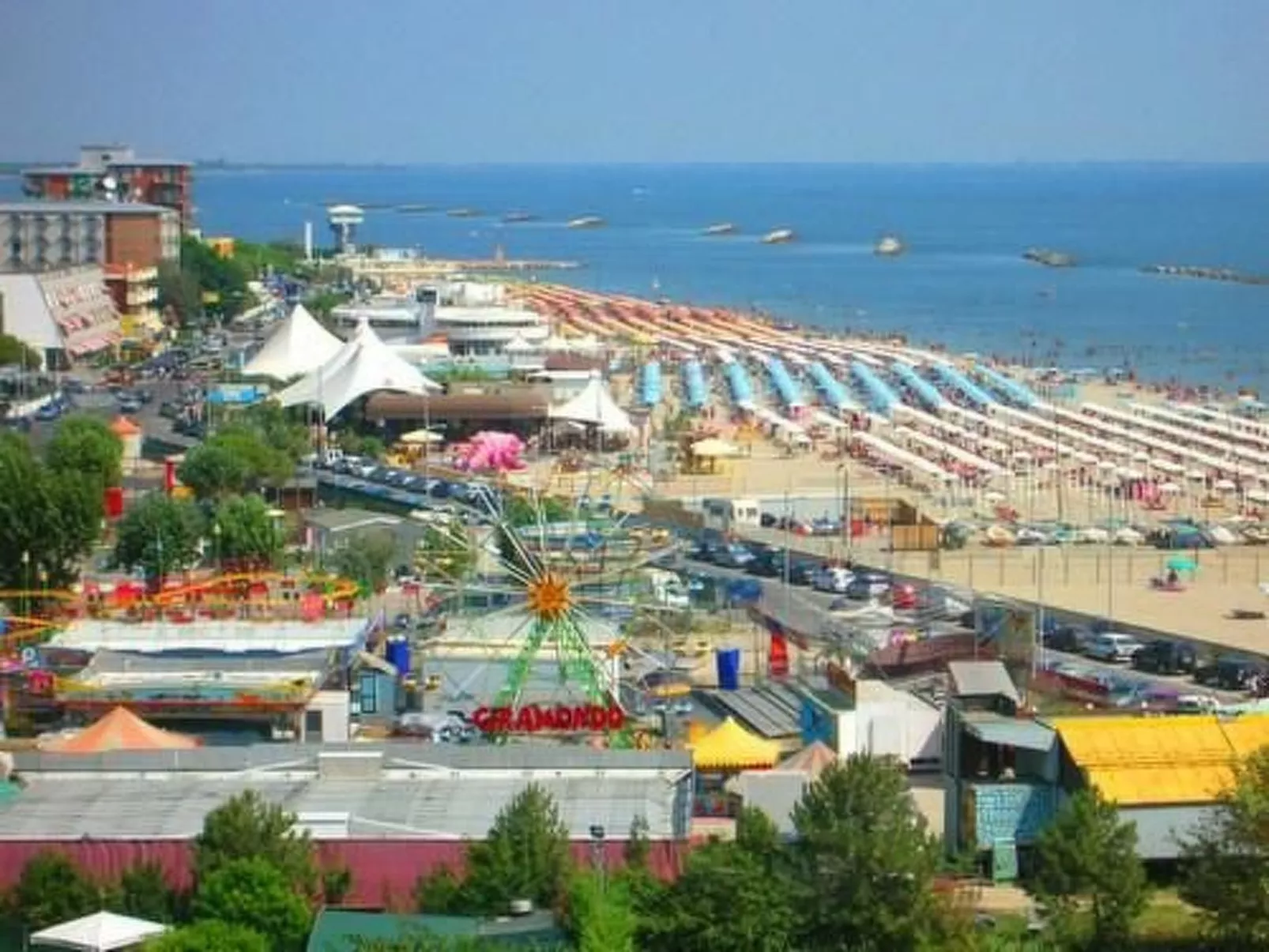 Für 4 Personen ca. 26 m&sup2; in Lido delle Nazioni, Emilia-Romagna (Provinz Fe - Image-tags.info