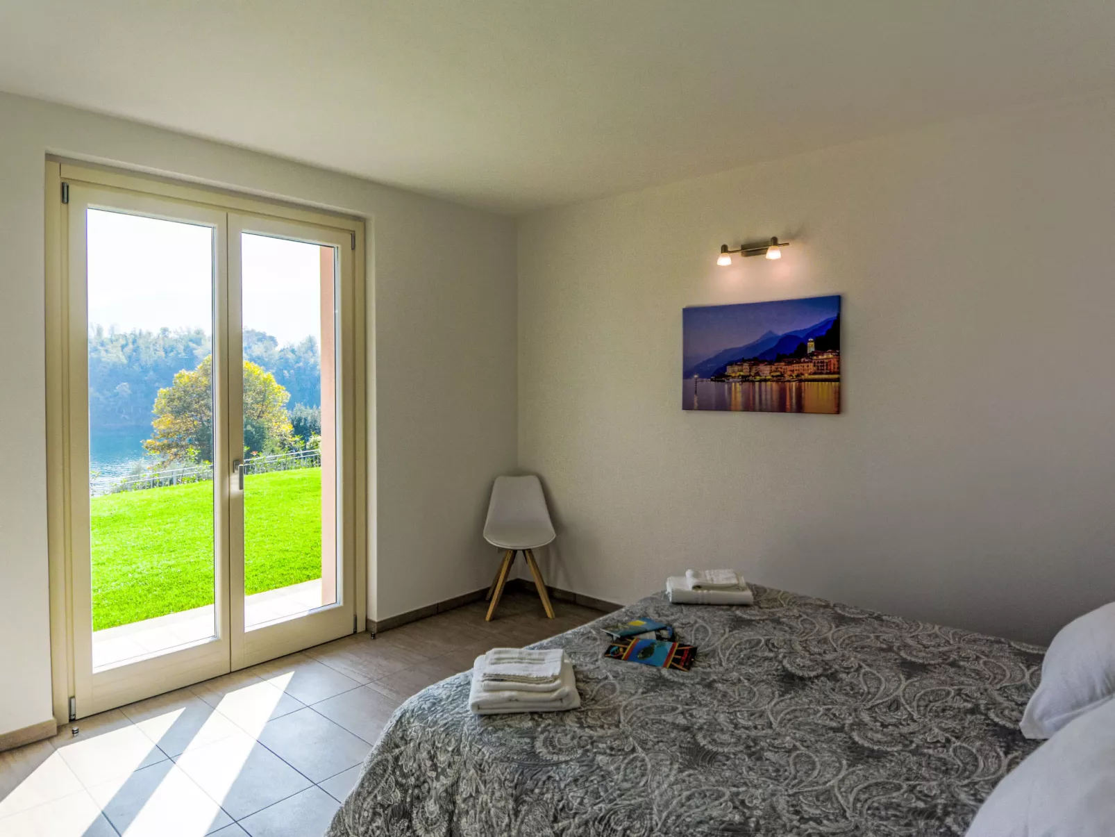 The View Lake Como - Dedans