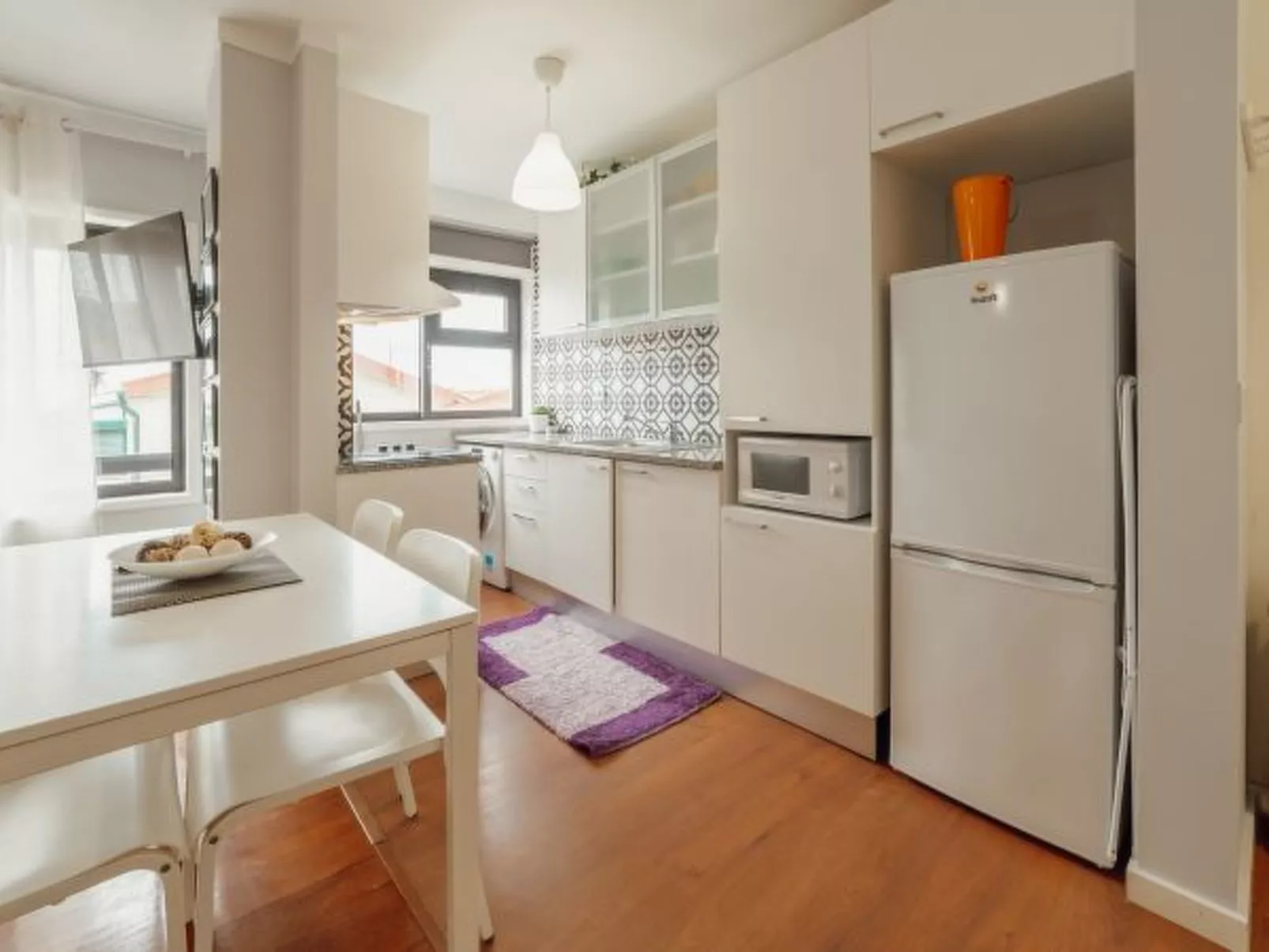 ESPINHO SEAWALK AND SEAVIEW by VACATIONY - Inside