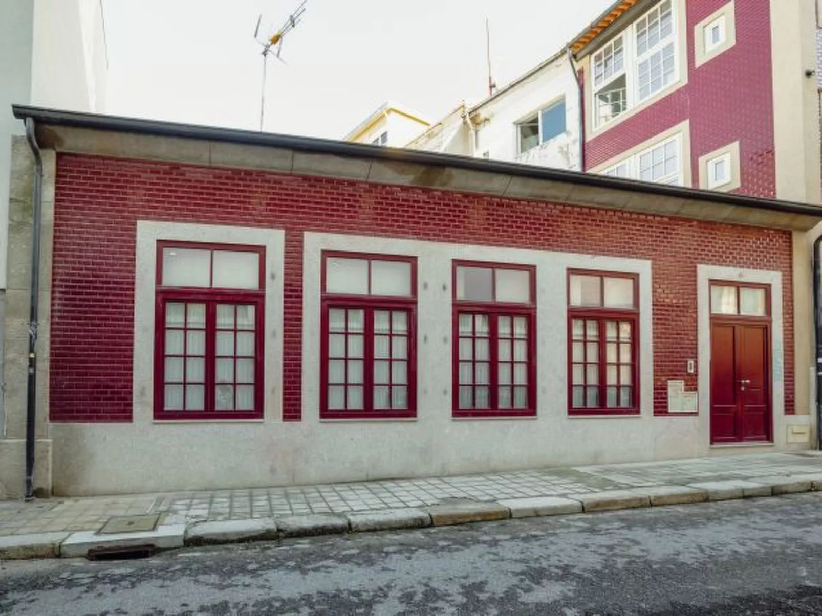 DOWNTOWN AMAZING DUPLEX by VACATIONY - Outside