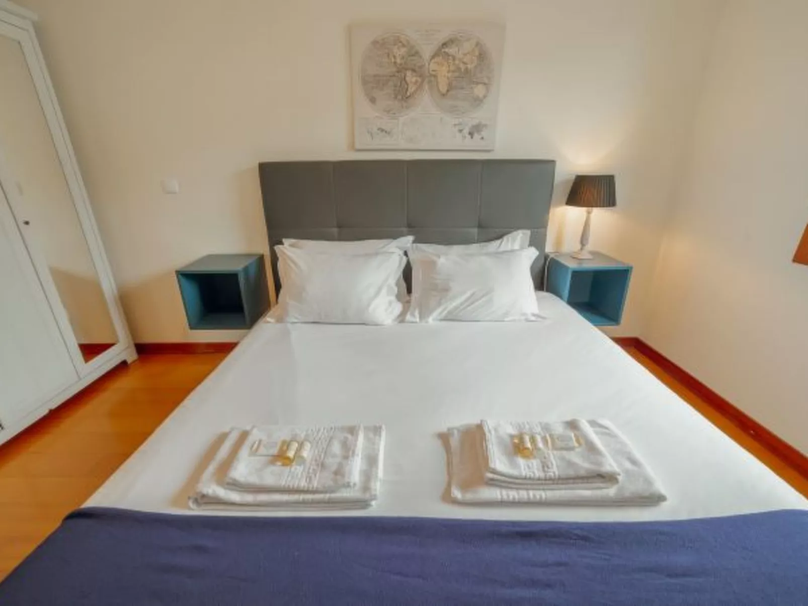 DOWNTOWN DELUXE 6 by VACATIONY - Drinnen