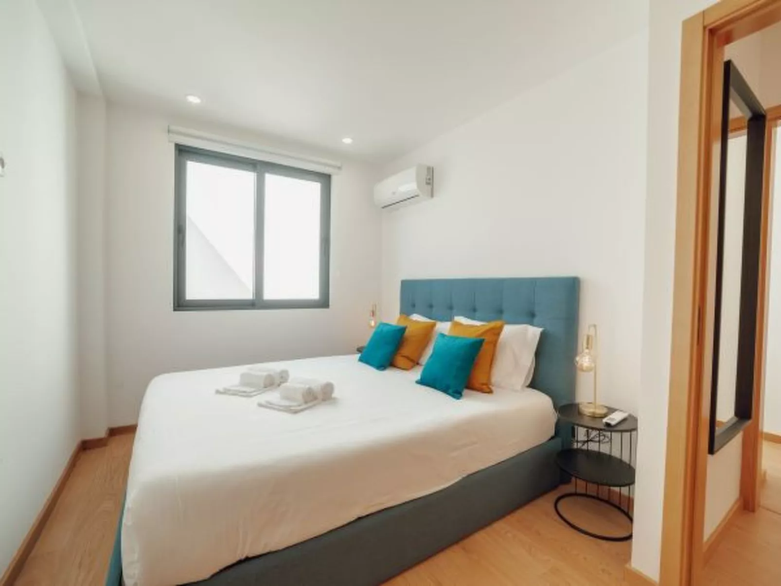 MODERN & STYLISH APARTMENT I by VACATIONY - Inside