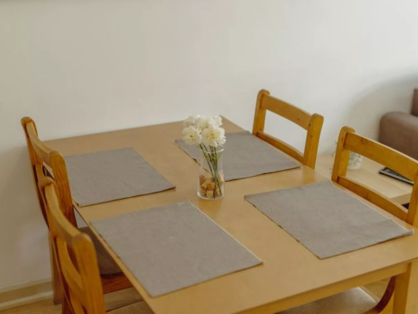 ALEGRIA CITY CENTER with ELEVATOR by VACATIONY - Inside