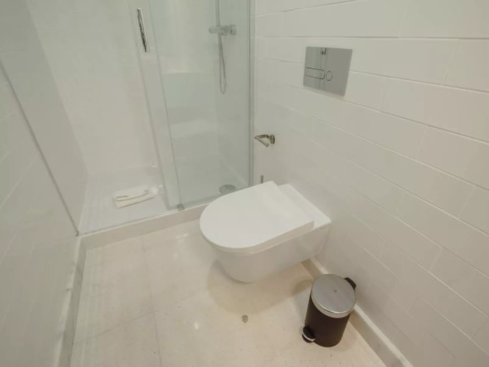 LEGACY OPORTO PREMIUM APARTMENT B by VACATIONY - Inside