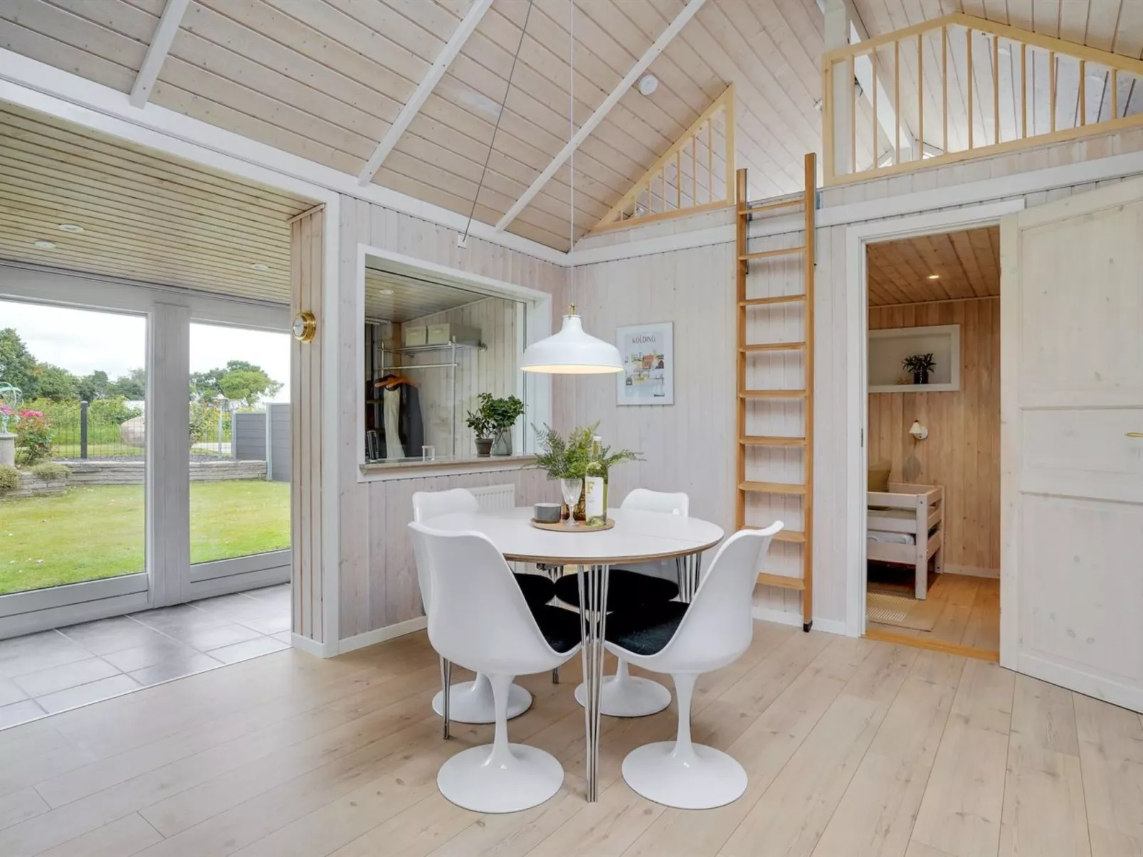 "Kei" - 75m from the sea - Drinnen