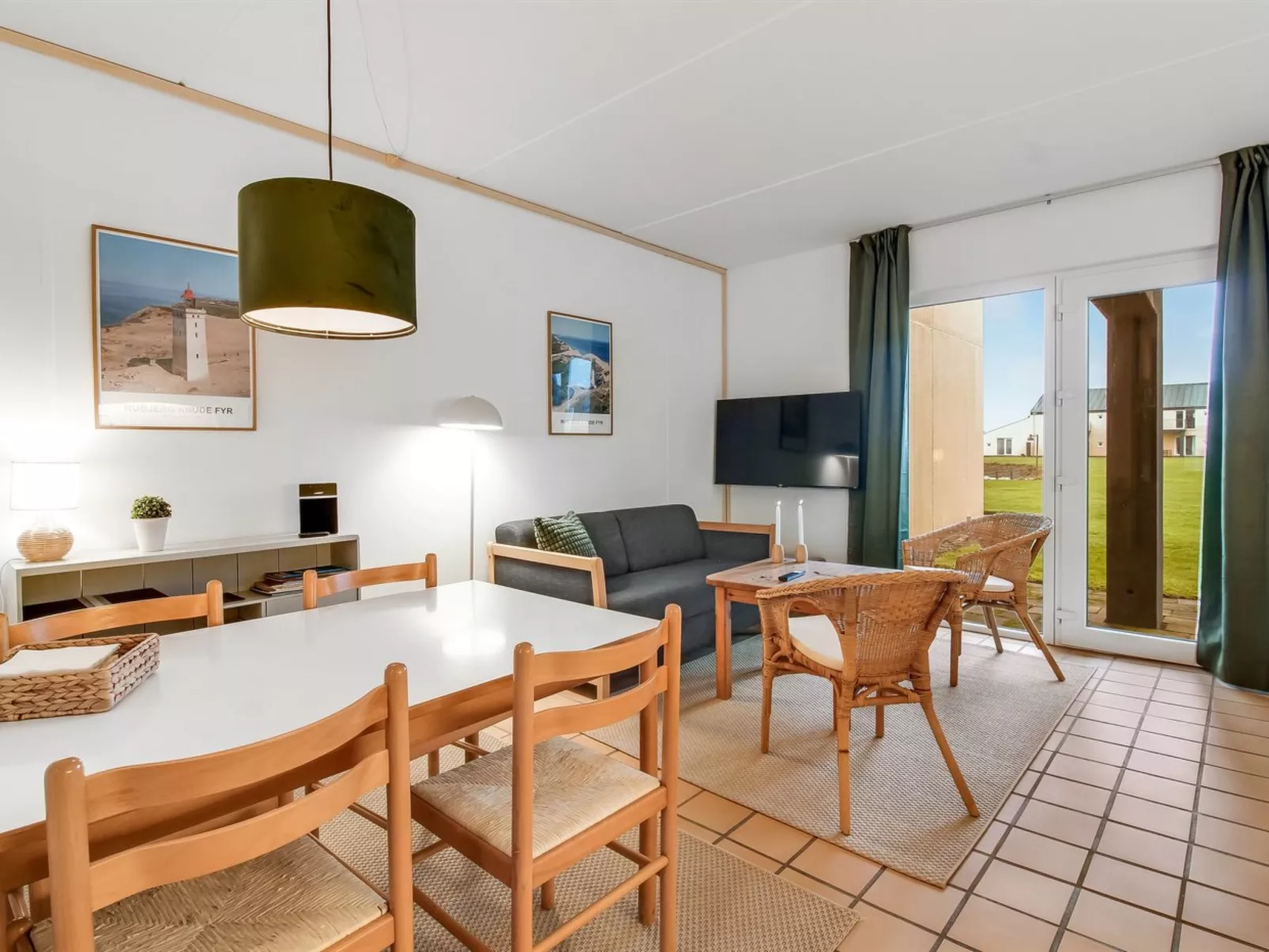 "Solveg" - 150m from the sea - Inside