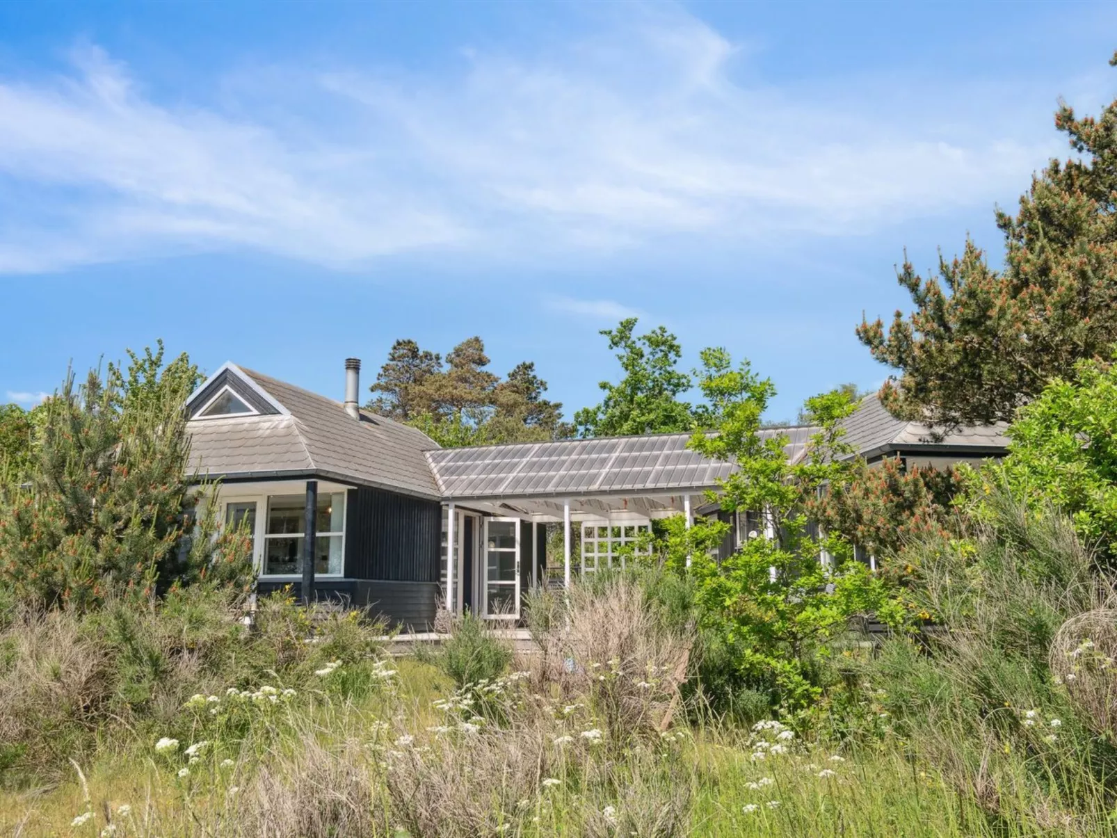 "Klint" - 25m from the sea - Draußen