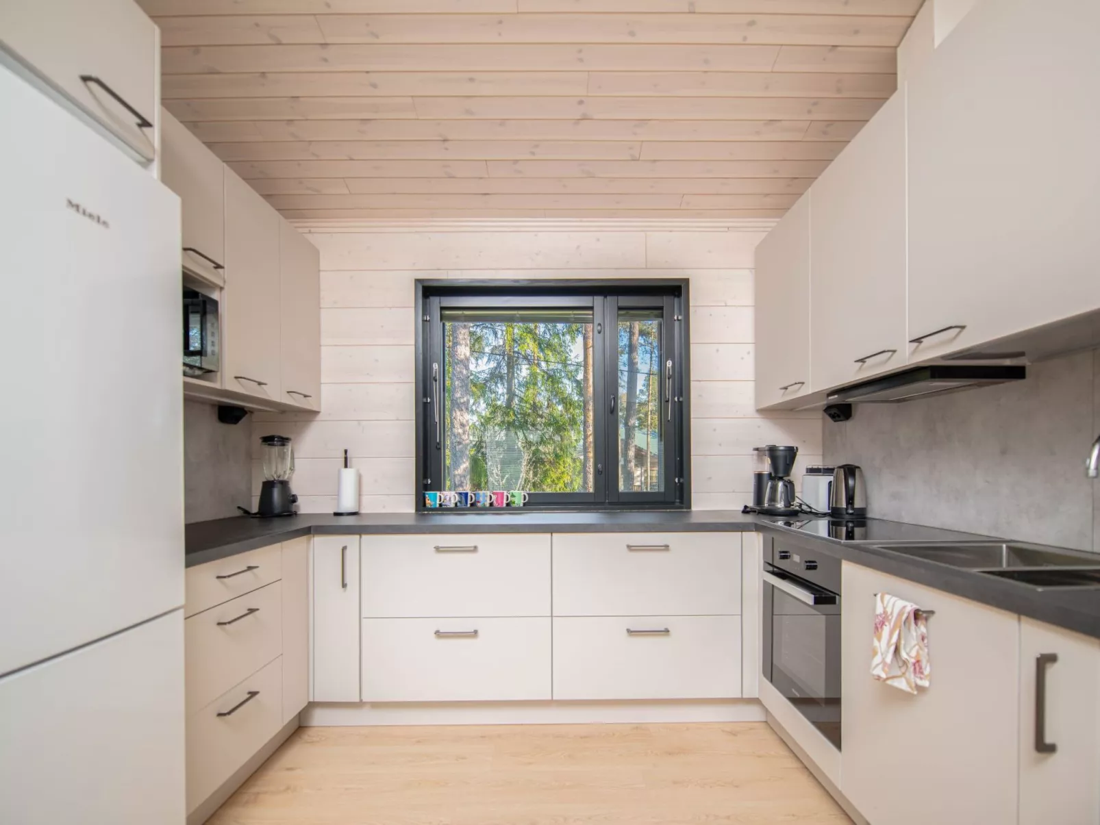 Sjöboda hill - Drinnen