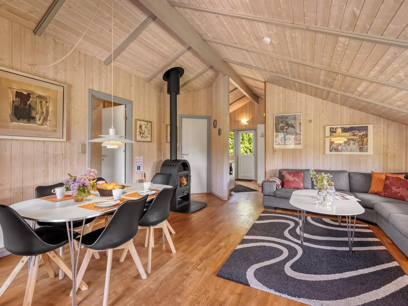 "Kuisma" - 11km from the sea - Drinnen