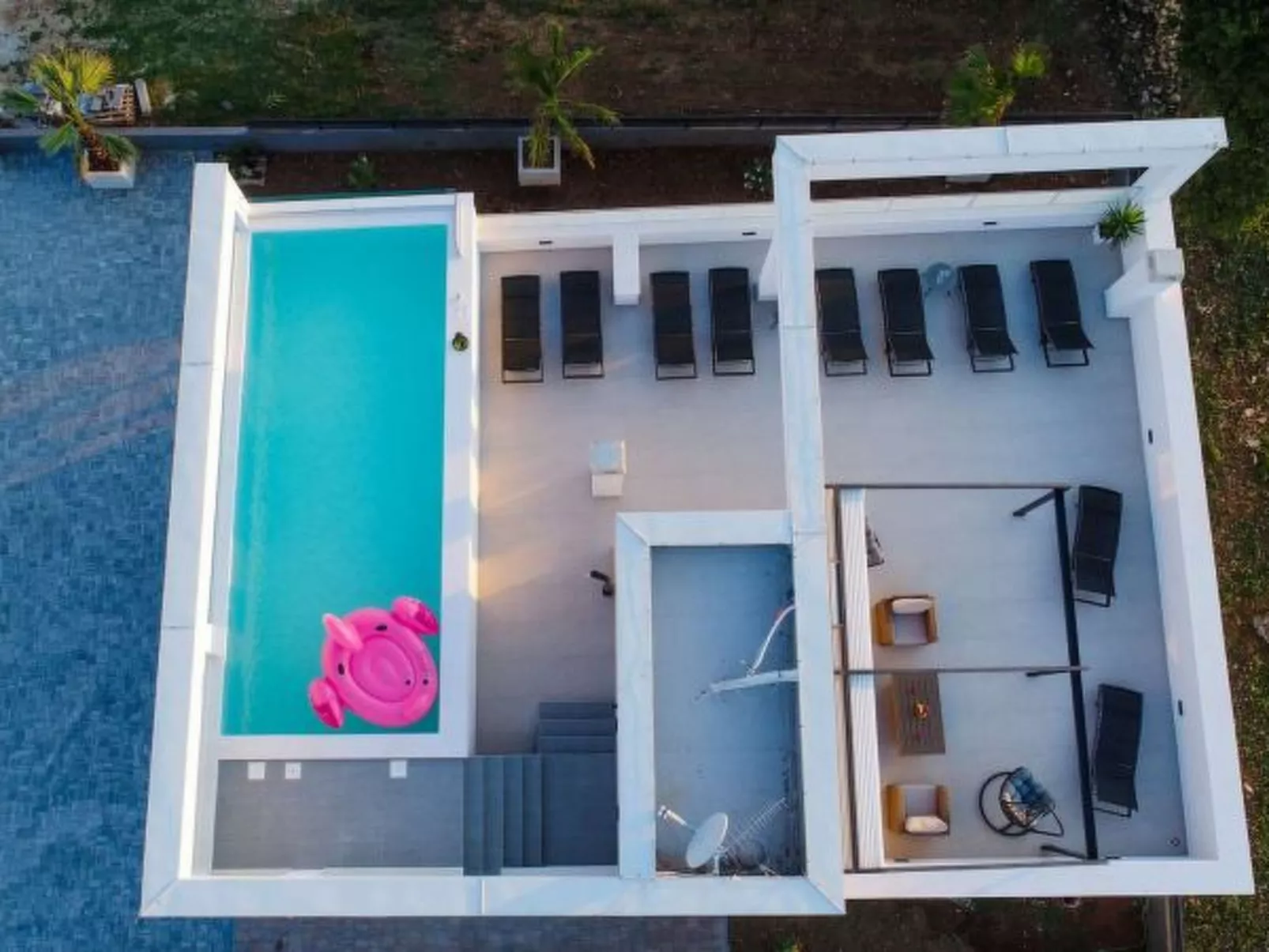 Villa La Perla Apt 4, 4+2 with heated rooftop pool - Image-tags.info