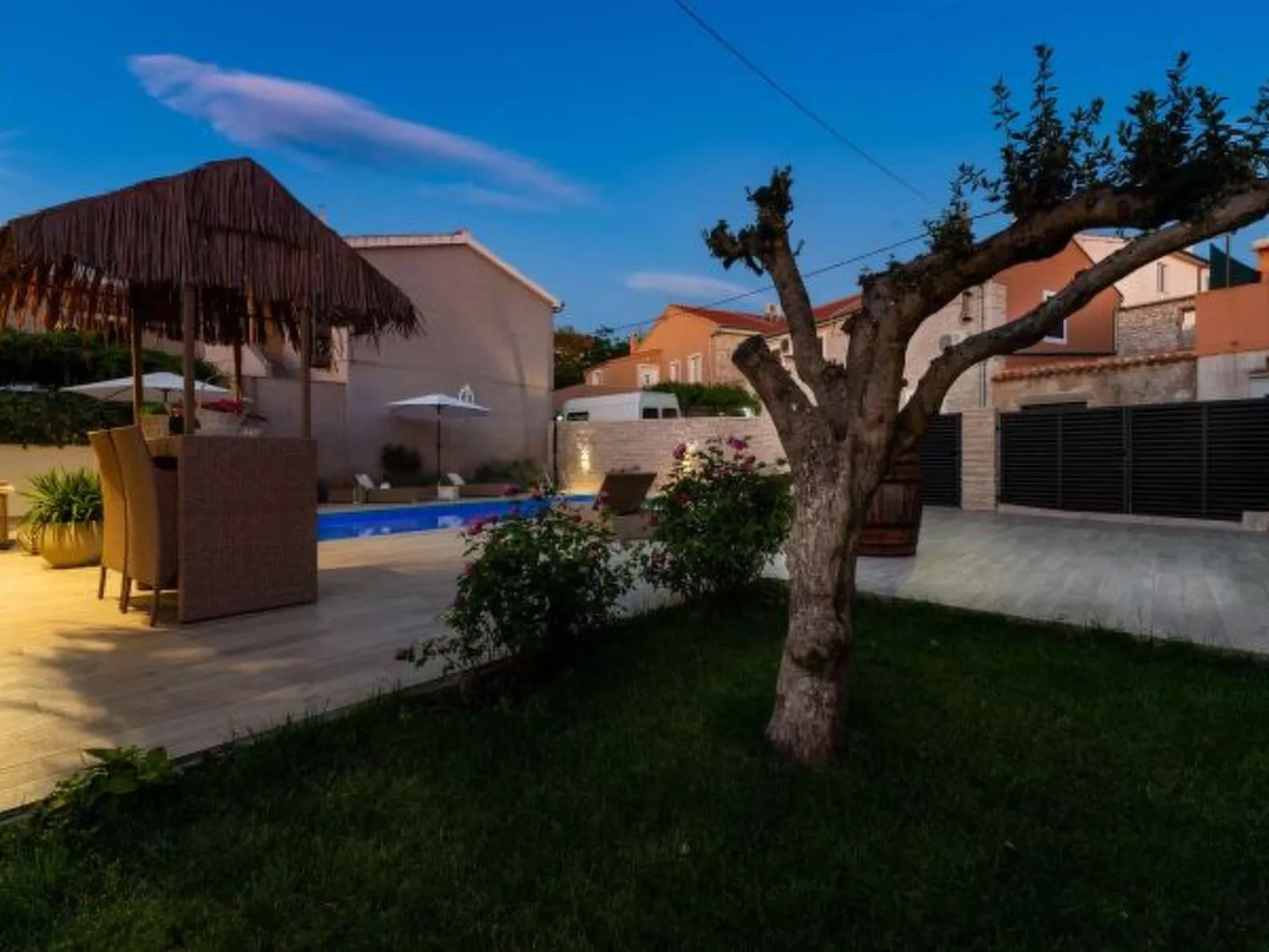 Modern Holiday house Gatsby only 40m from the sea - Image-tags.info