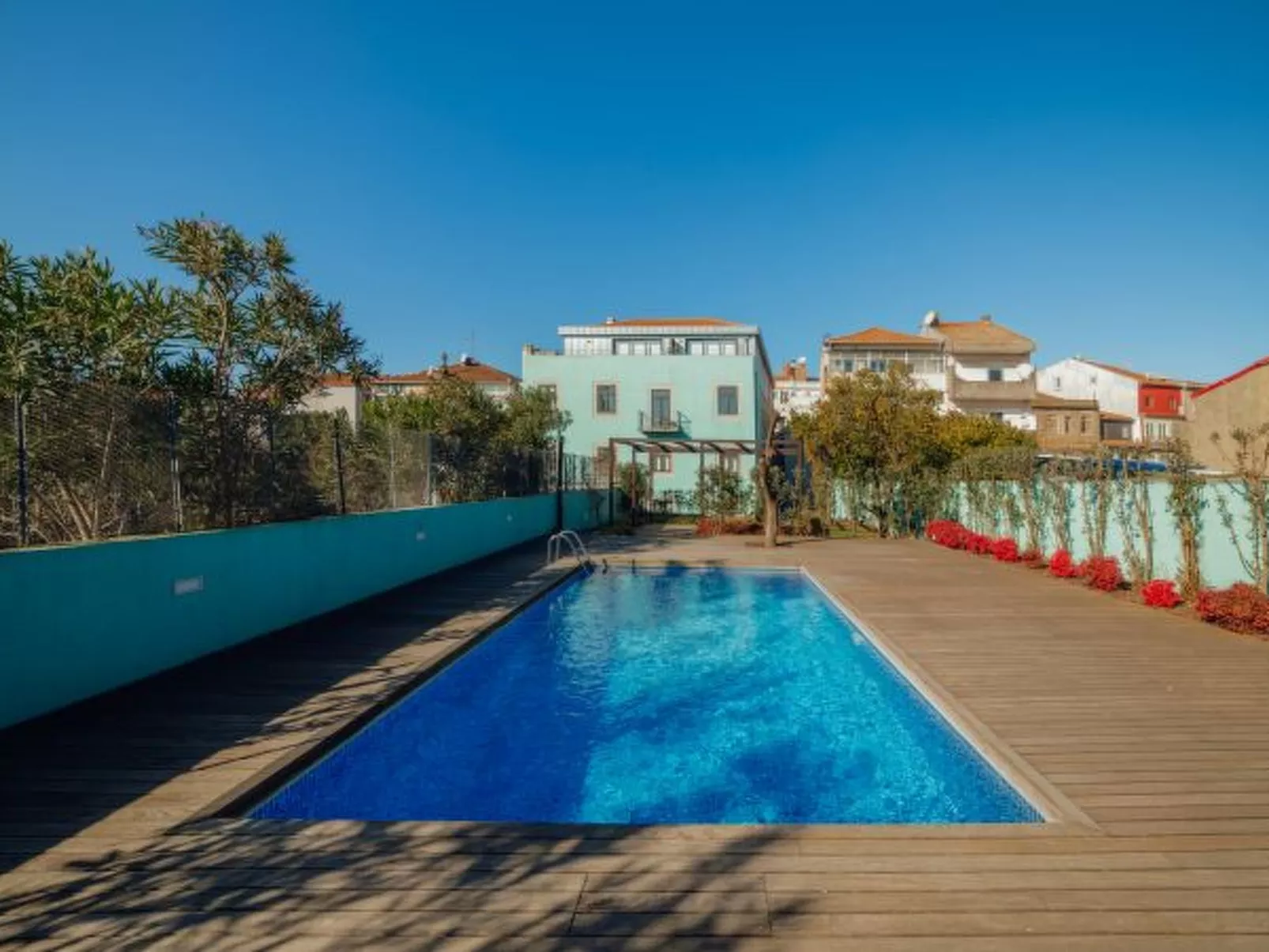 OPORTO POOL APARTMENT by VACATIONY - Outside