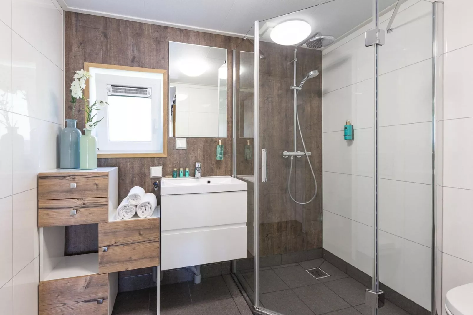 Residence De Eese 24-Salle de bain