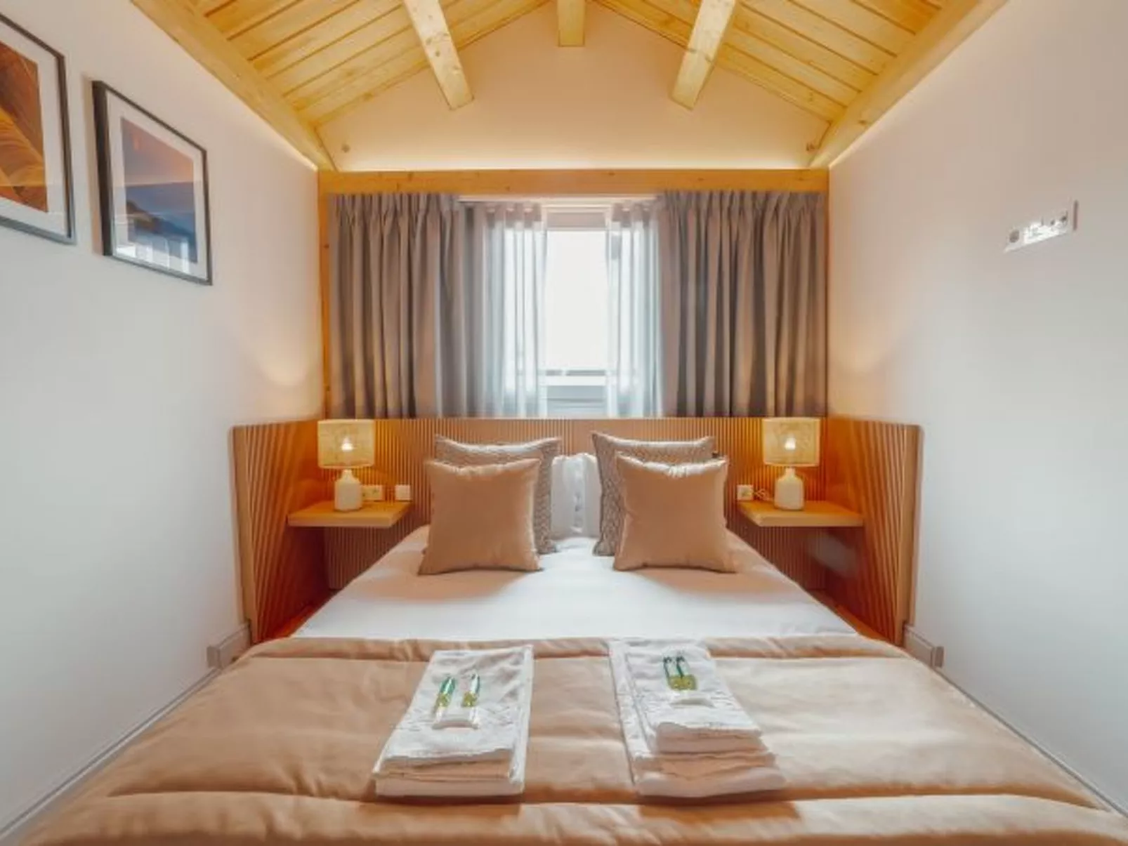 HEART OF PORTO APARTMENT F DUPLEX by VACATIONY - Inside